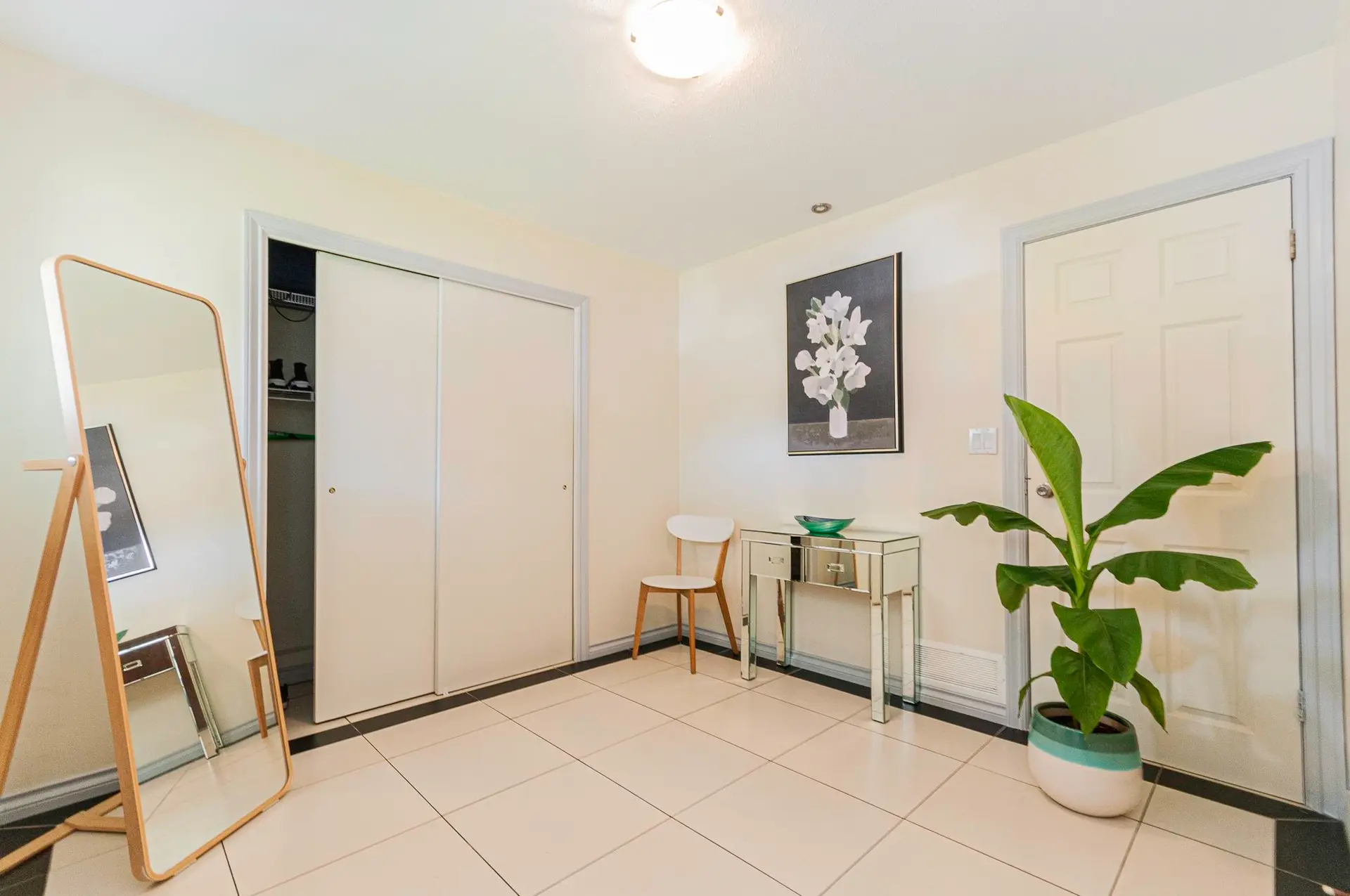 10540 Reynolds Drive - Image 2