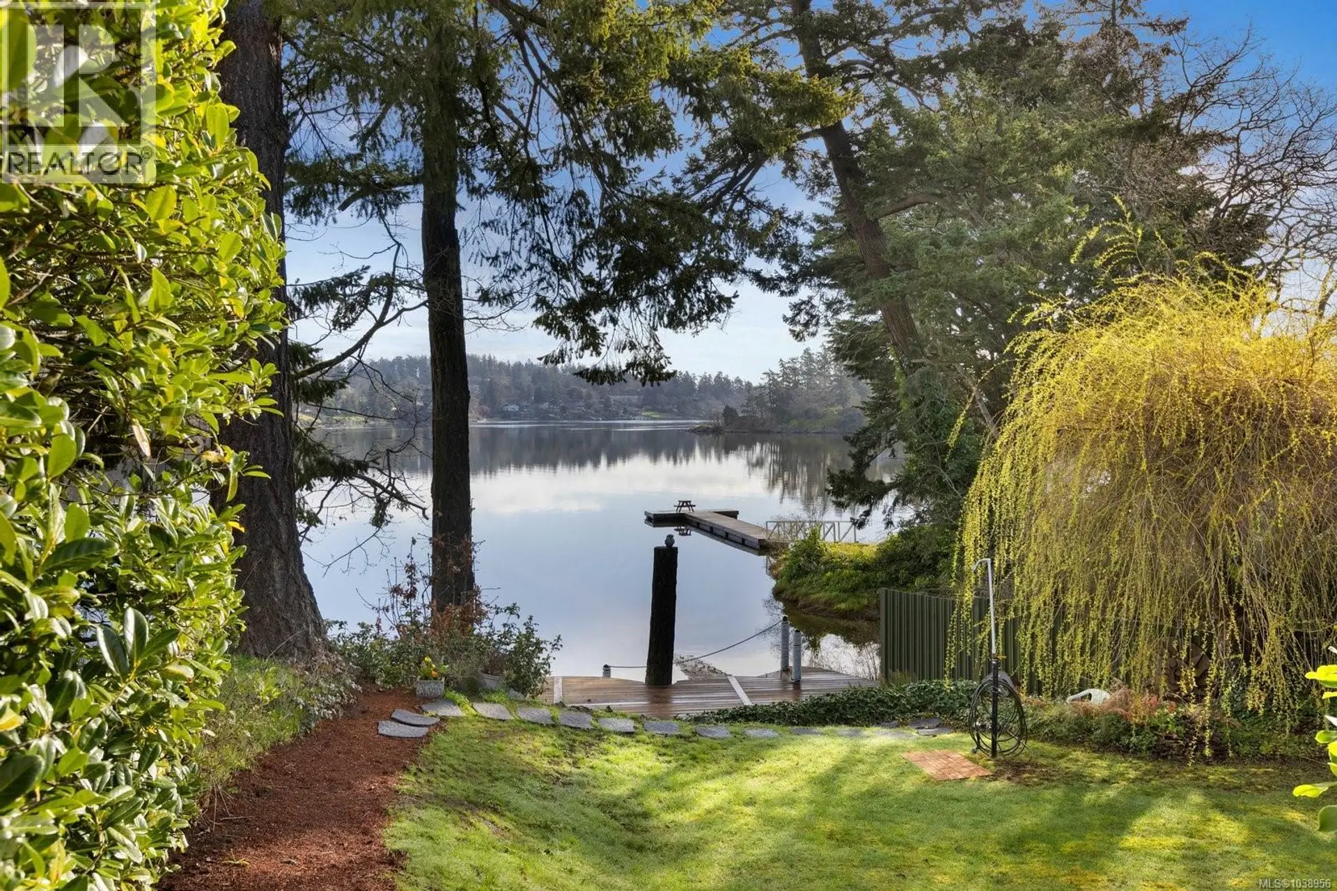 Property at 66 Kingham Pl, View Royal, BC