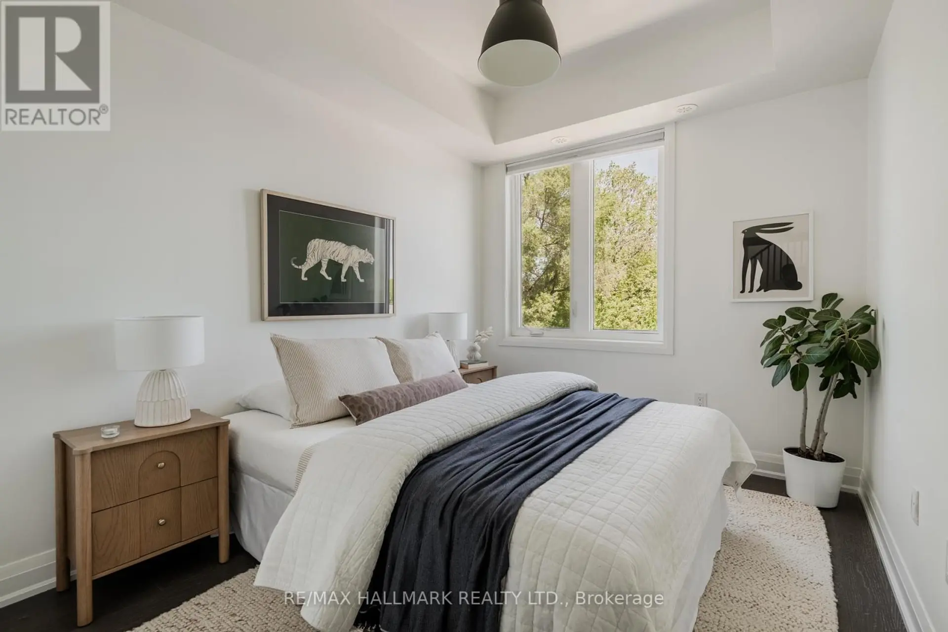 #15 100 COXWELL AVENUE - Image 12