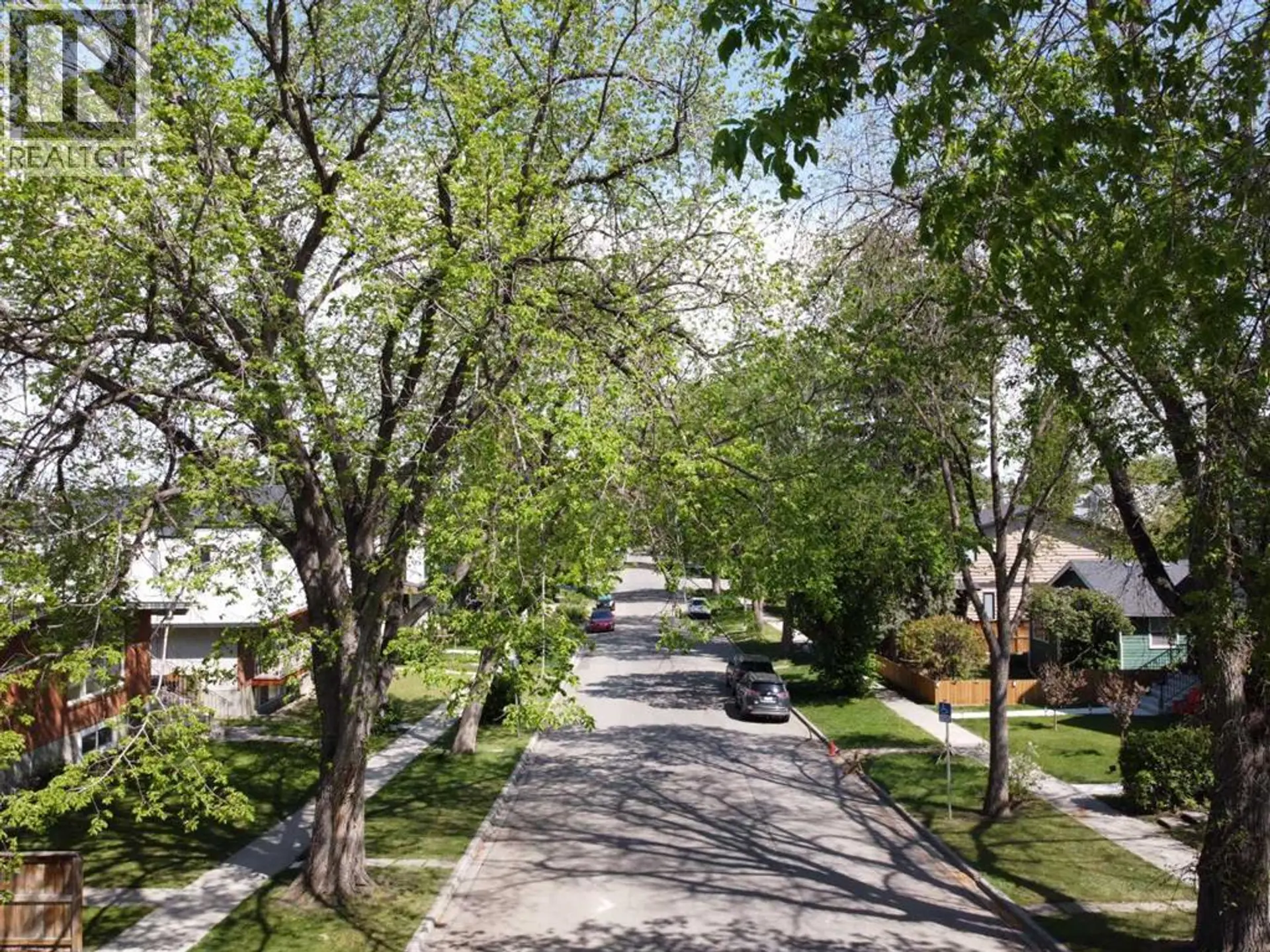 232 27 Avenue NW - Image 10
