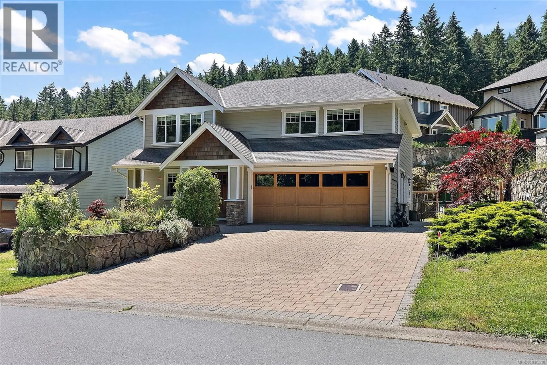 Property at 1998 Hawkins Pl, Highlands, BC