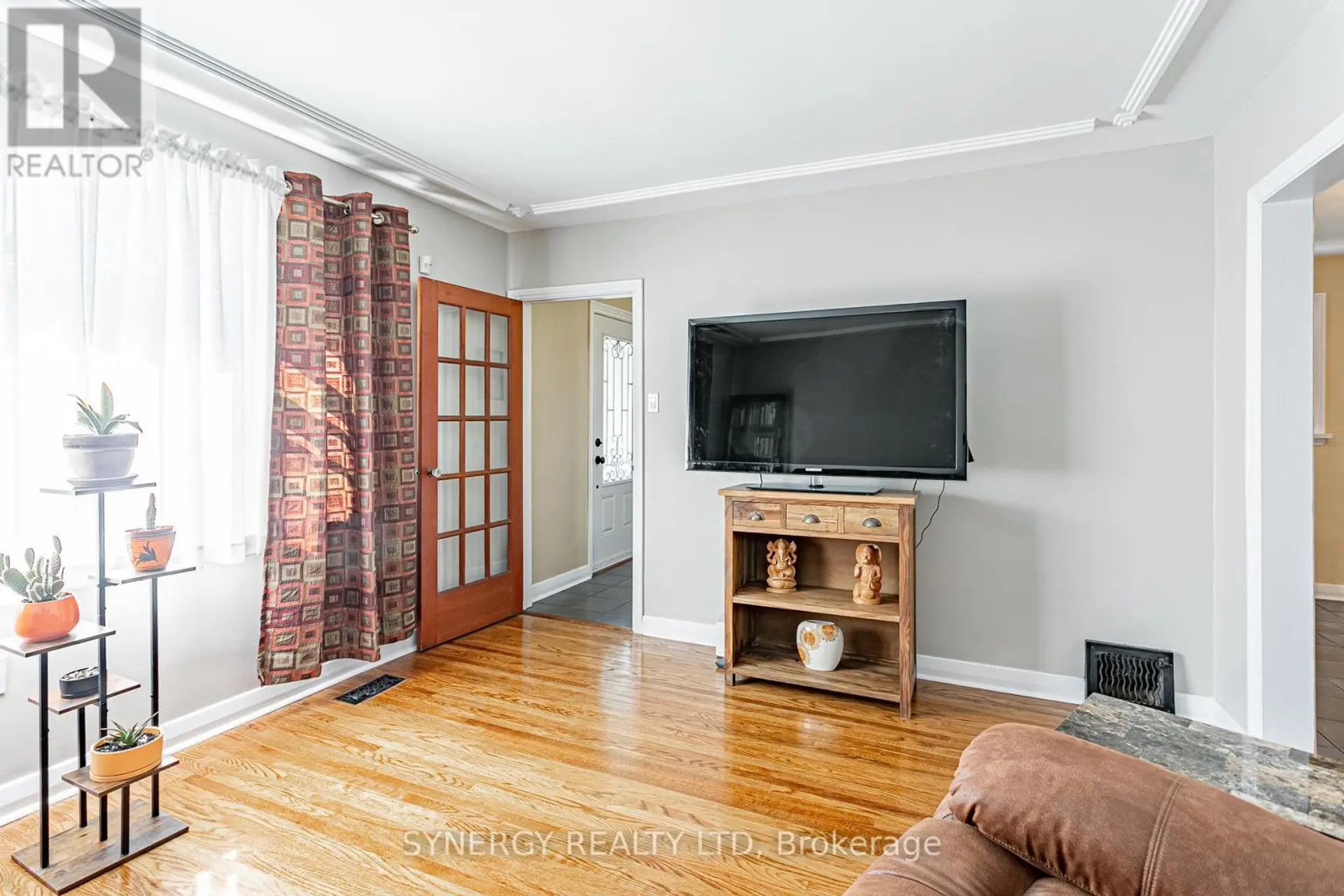 227 STERLING STREET - Image 6