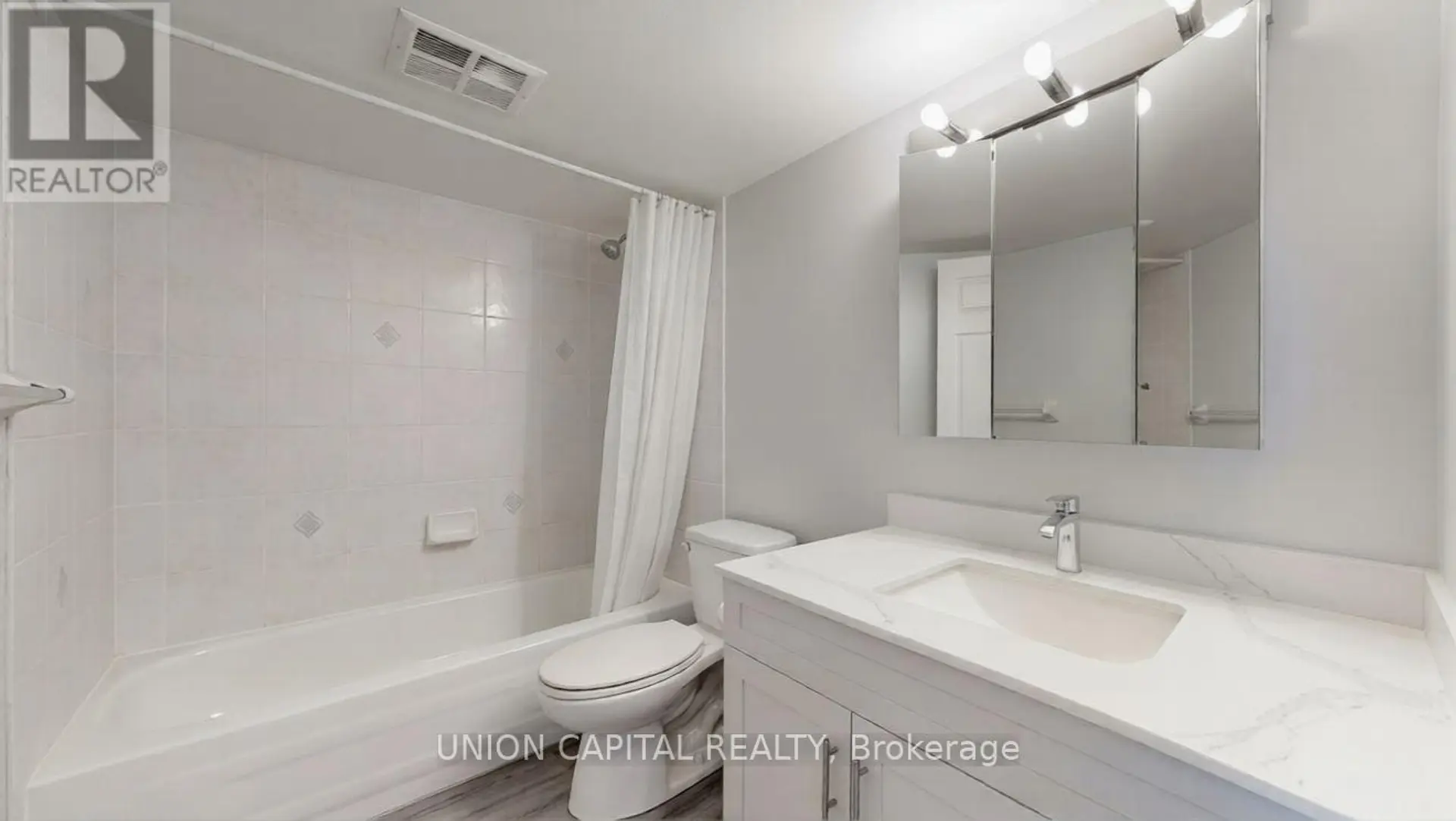 #217 3 ELLESMERE STREET - Image 7