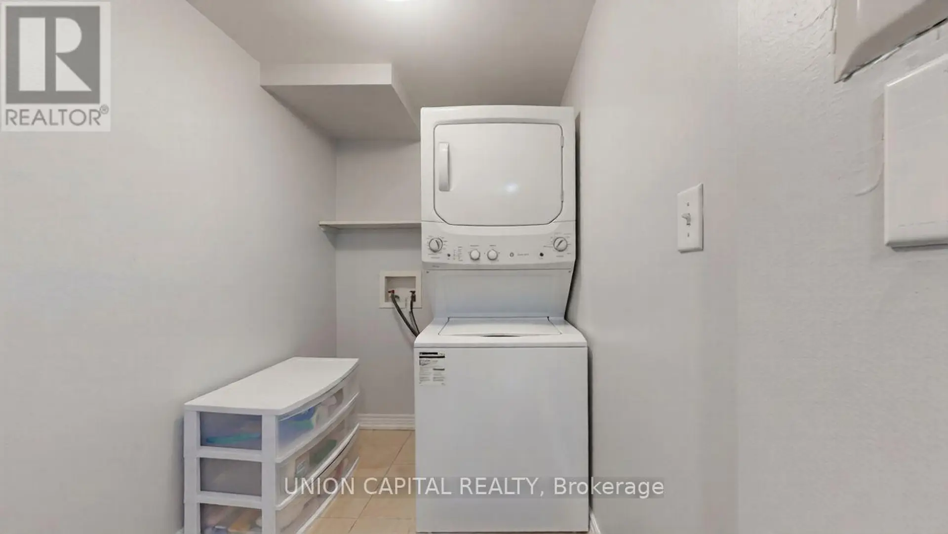 #217 3 ELLESMERE STREET - Image 6