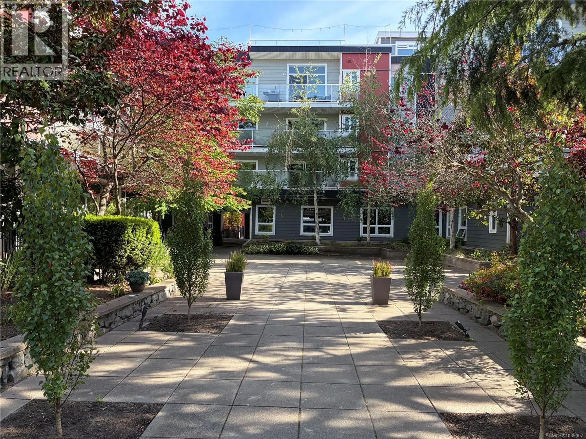 Property at #210 1315 Esquimalt Rd, Esquimalt, BC