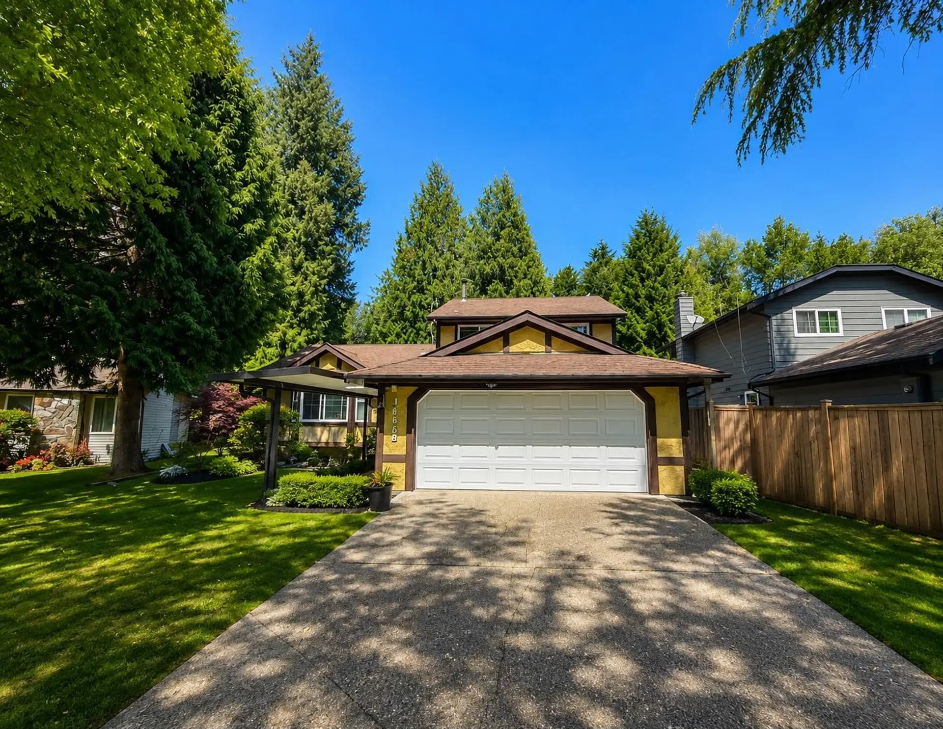 14565 91a Avenue - Image 2