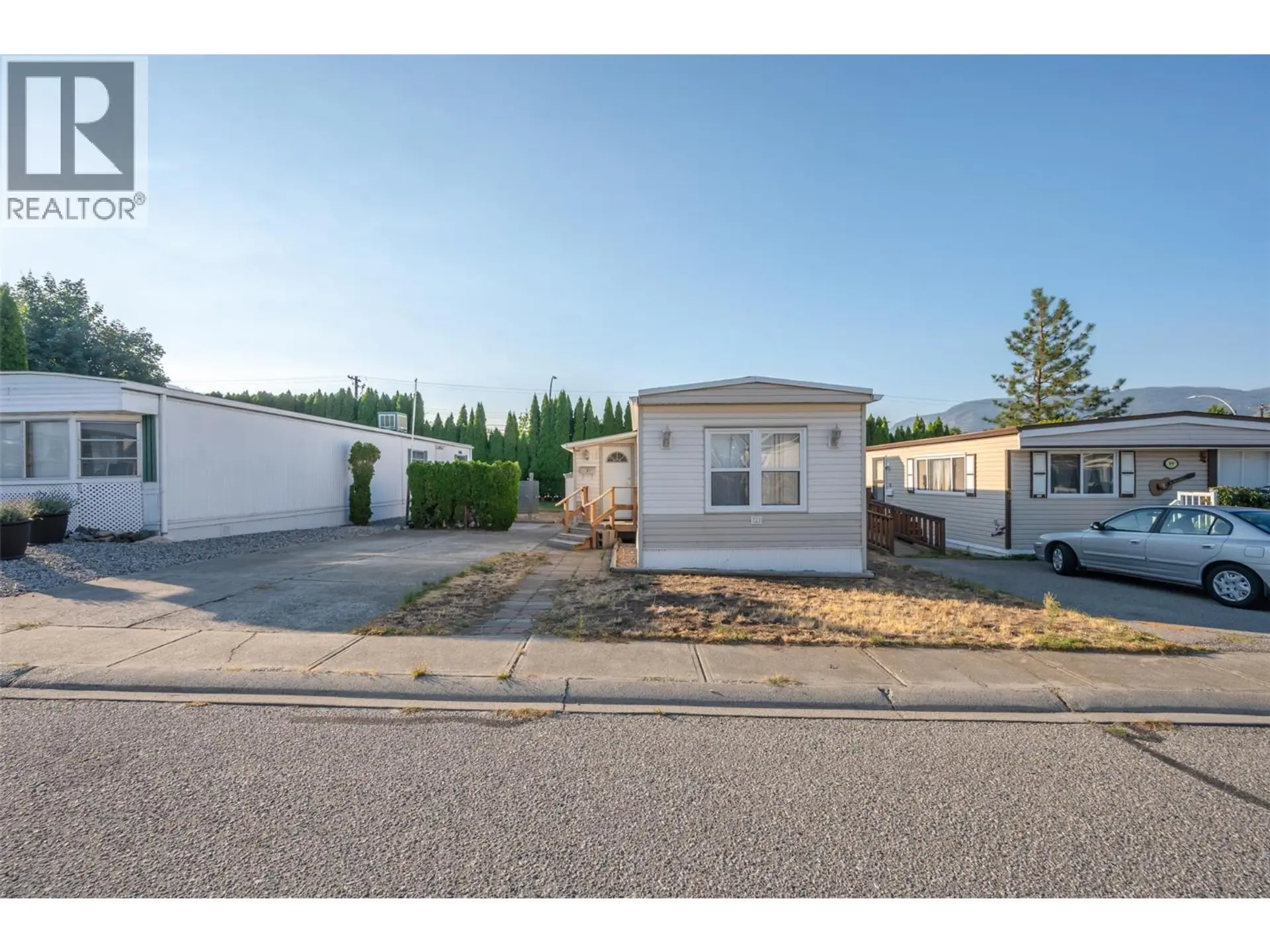 #97 98 Okanagan Avenue E - Image 15