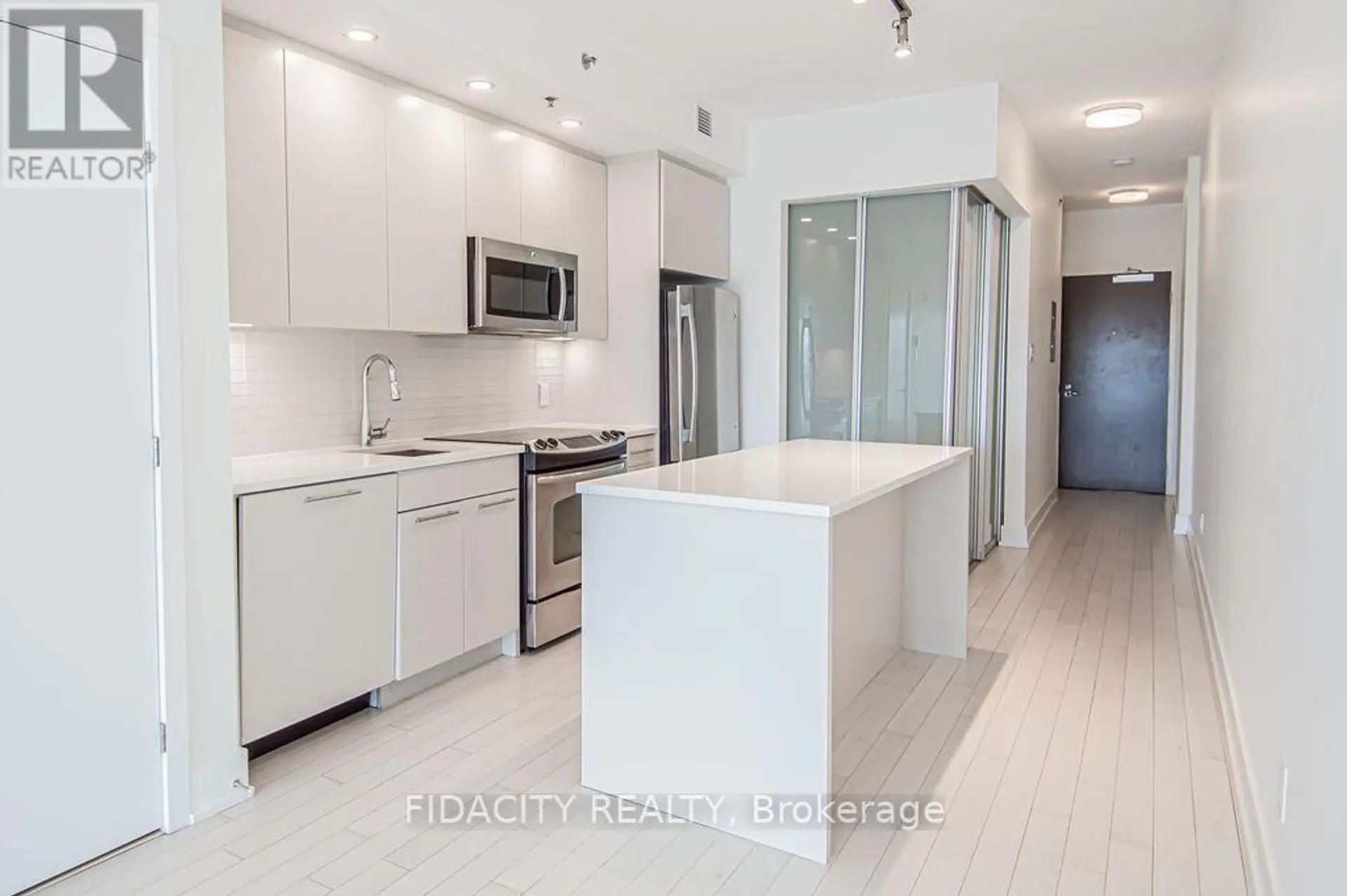 #513 88 RICHMOND ROAD - Image 3