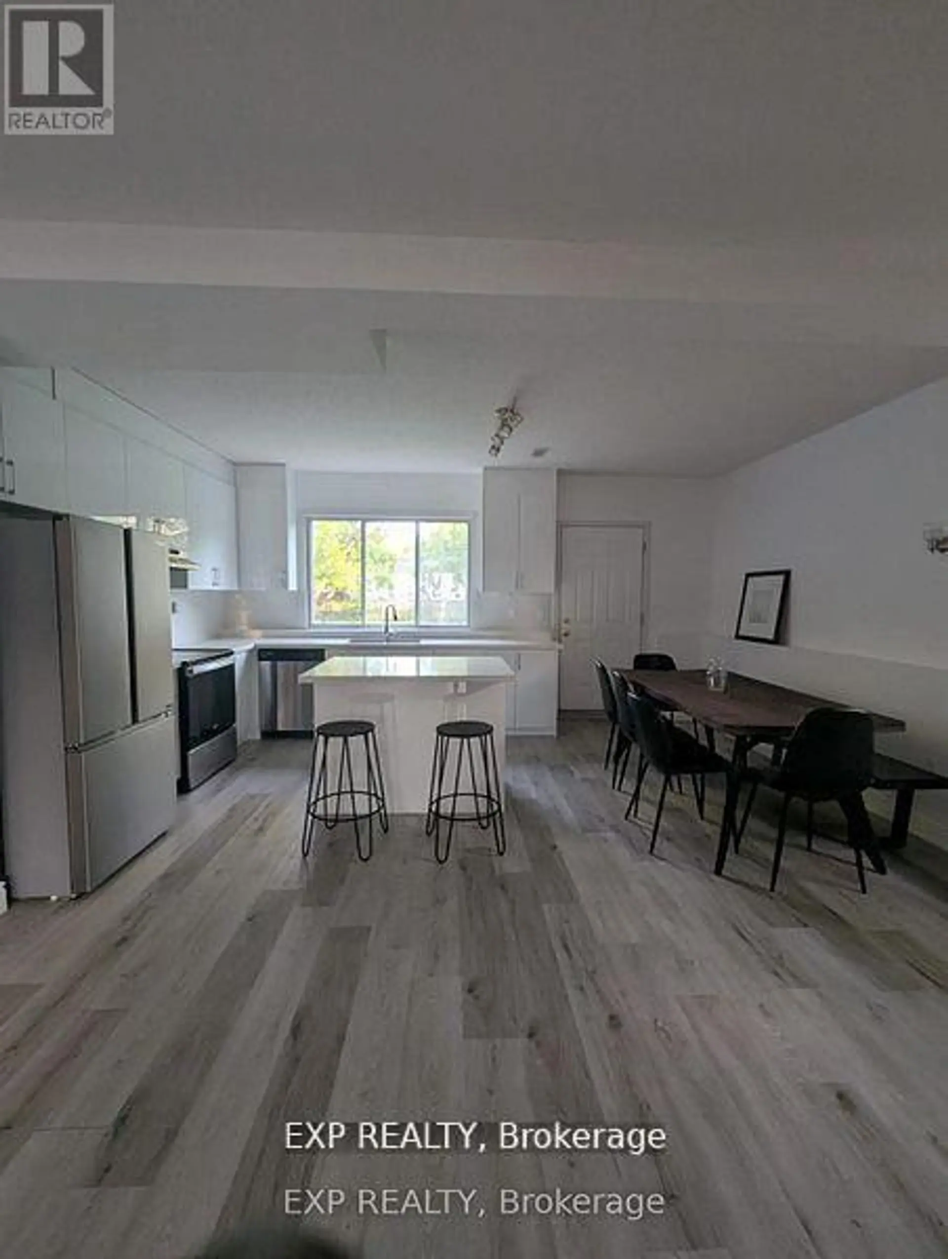 201 GARDEN AVENUE - Image 6