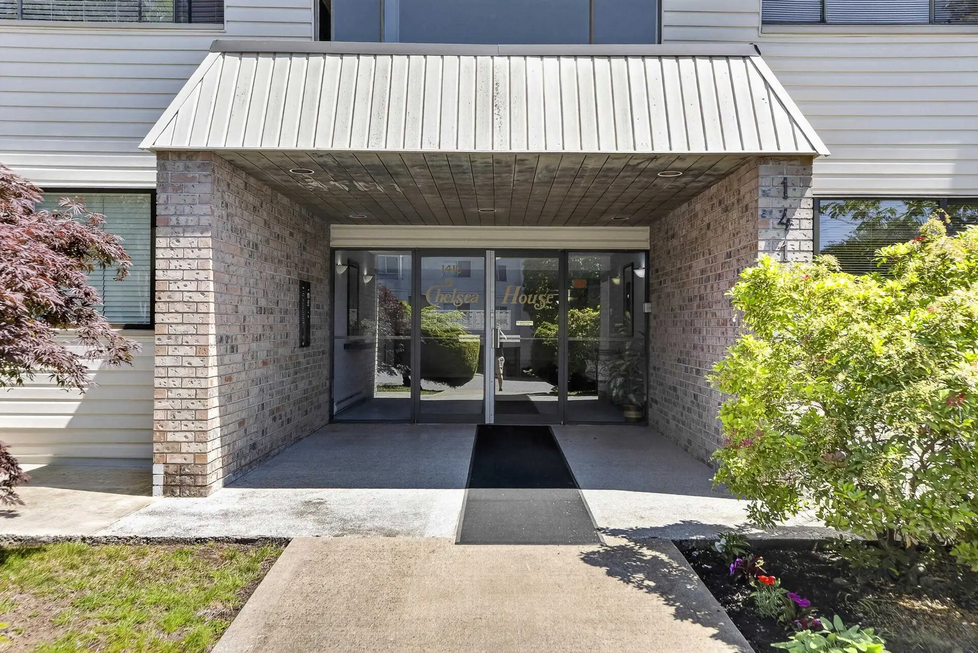 Property at #203 1410 Blackwood Street, White Rock, BC