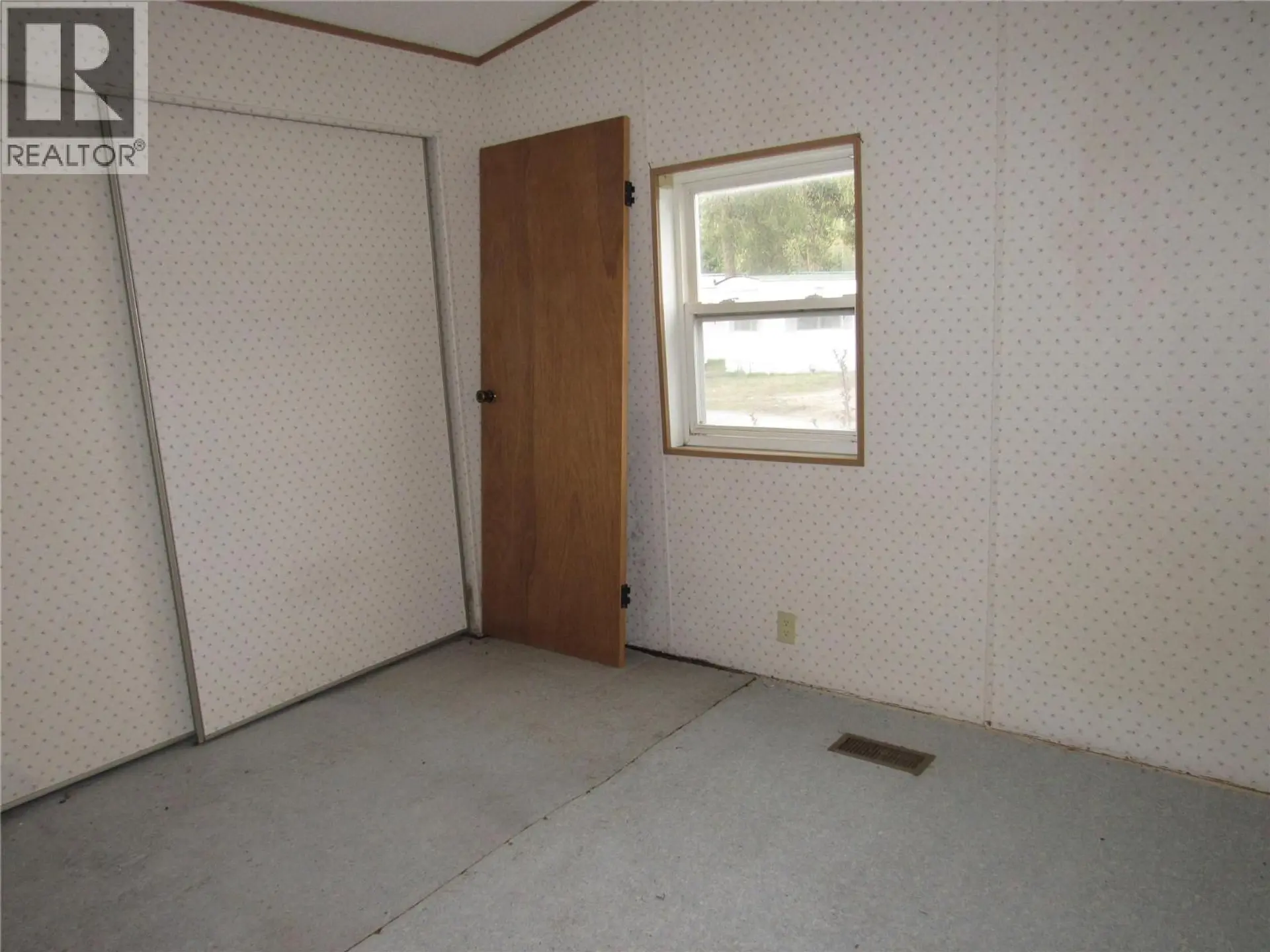 Property at #13 500 16TH Avenue, Genelle, BC