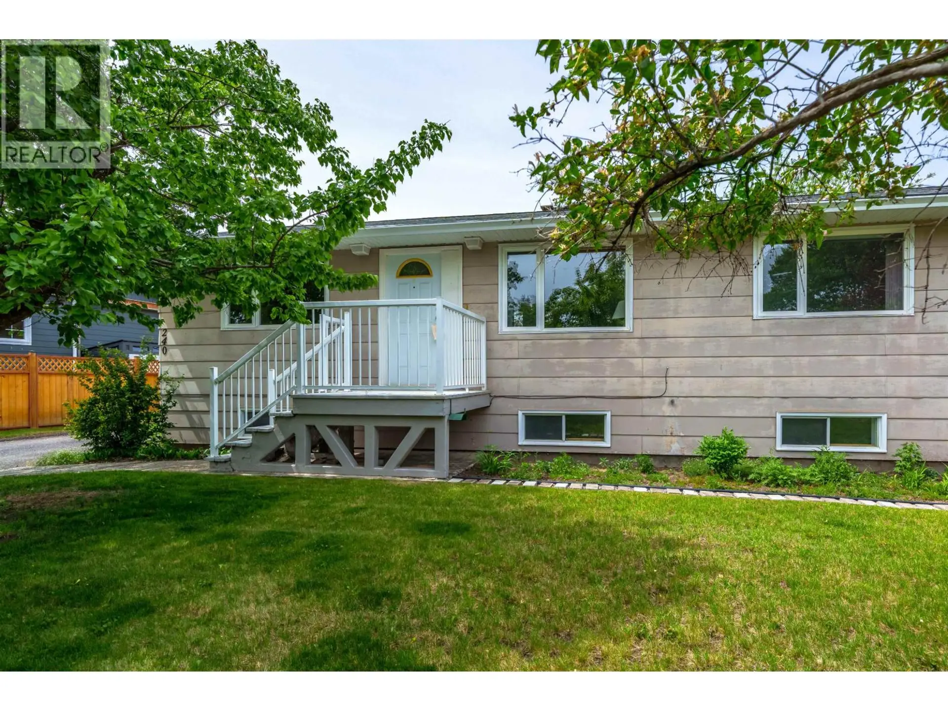 Property at 240 DOGWOOD AVENUE, 100 Mile House, BC
