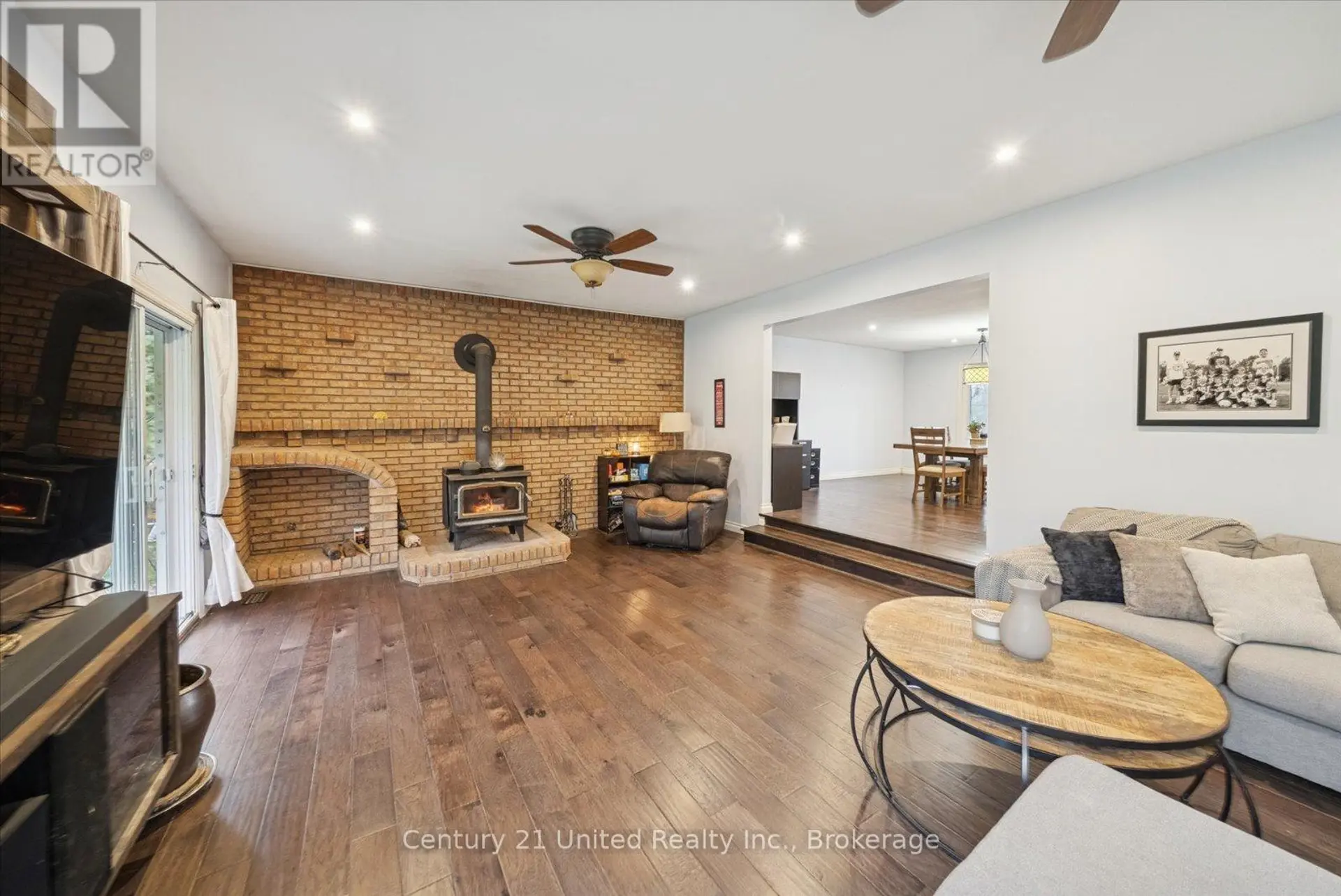 266 GREENWOOD ROAD - Image 8