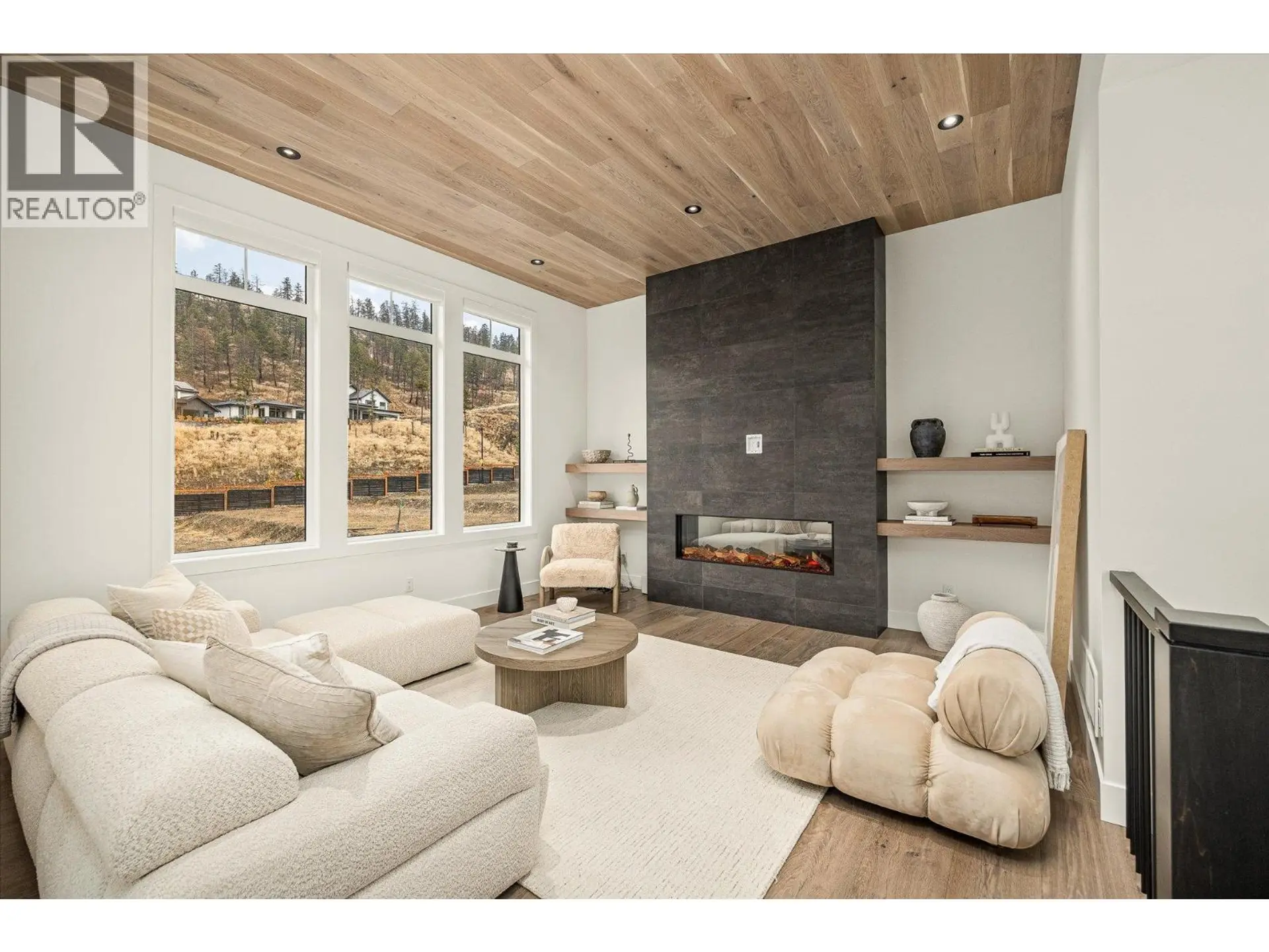 Property at 1437 April Springs Court, Kelowna, BC
