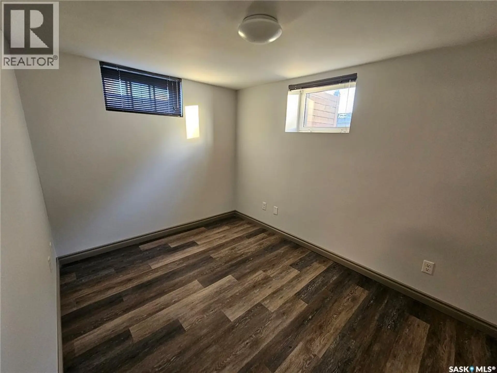399 9th AVENUE NW - Image 11