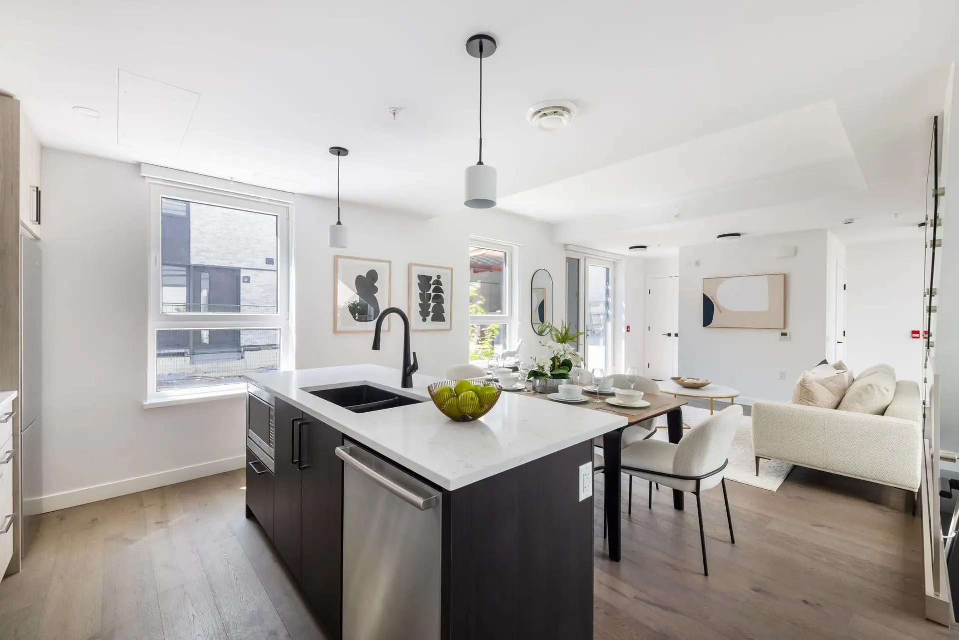 6829 Cambie Street - Image 5