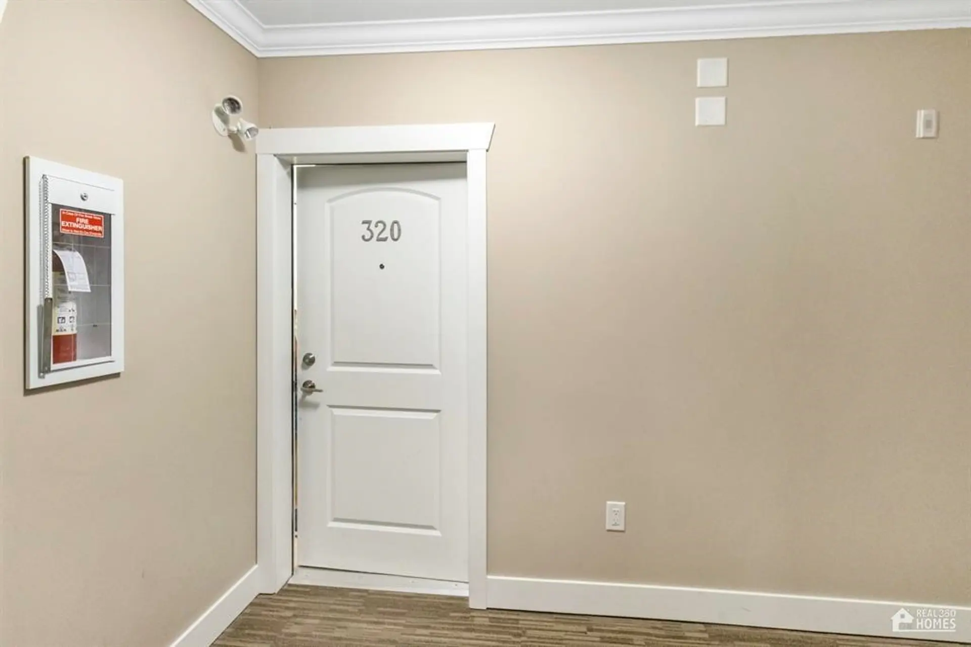 #320 8183 121a Street - Image 13