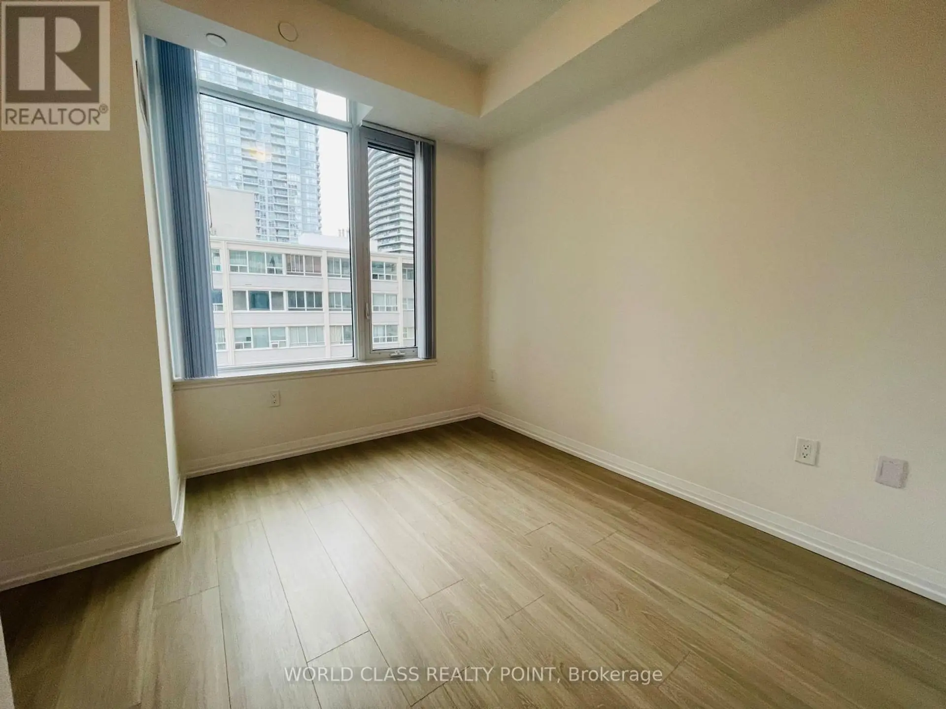 #1114 50 DUNFIELD AVENUE - Image 10