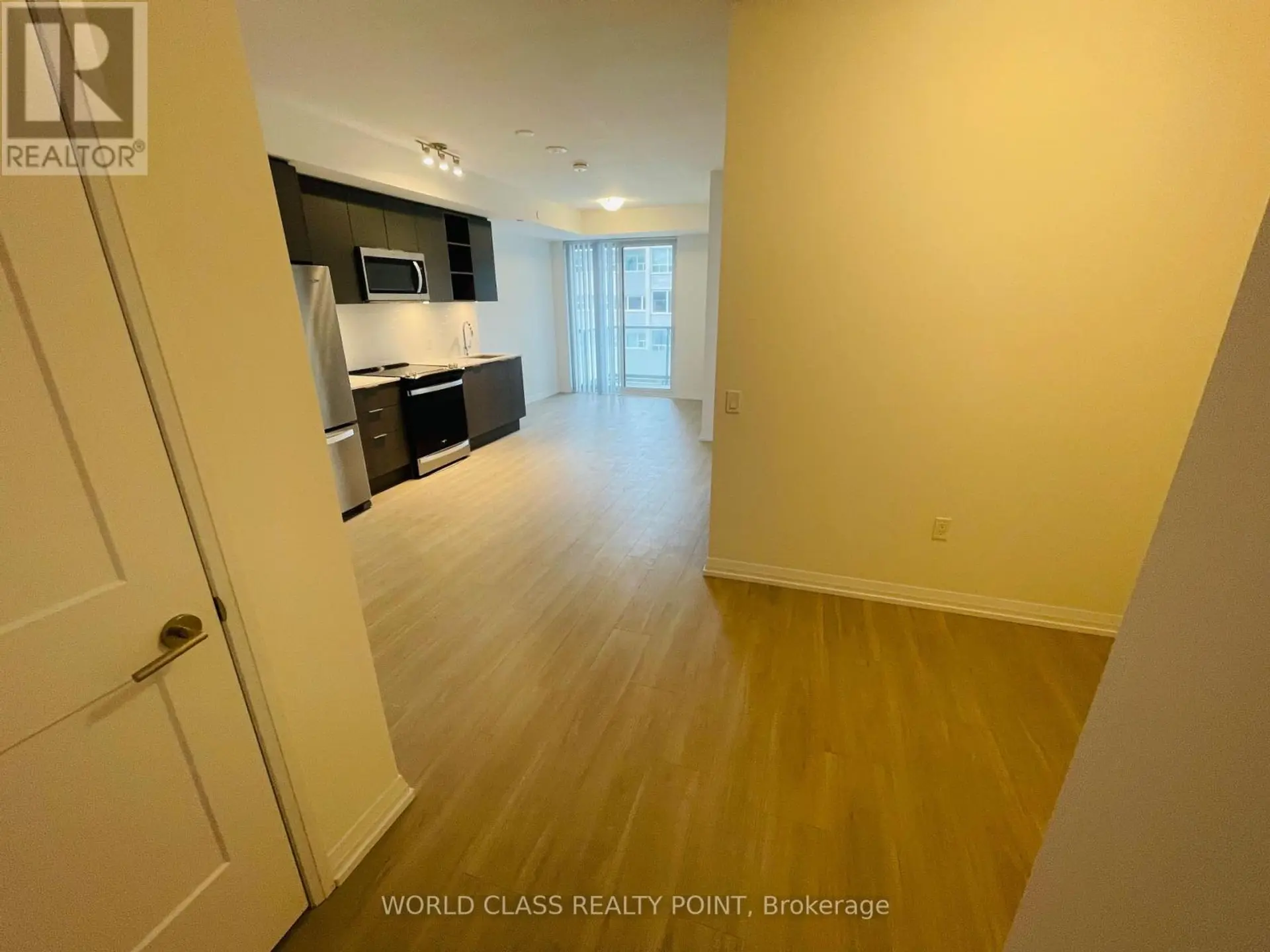 #1114 50 DUNFIELD AVENUE - Image 4