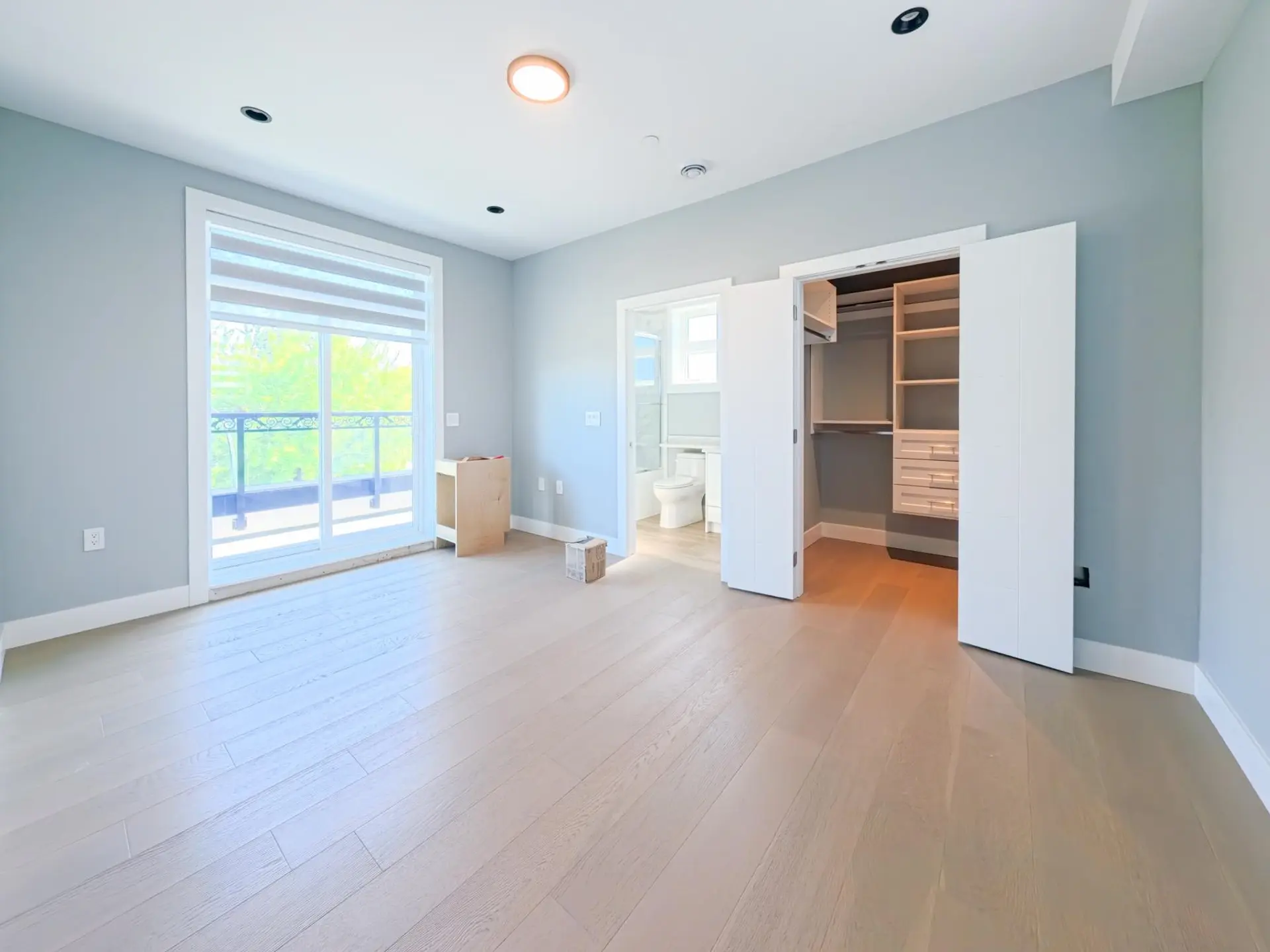 #2 2557 W King Edward Avenue - Image 5