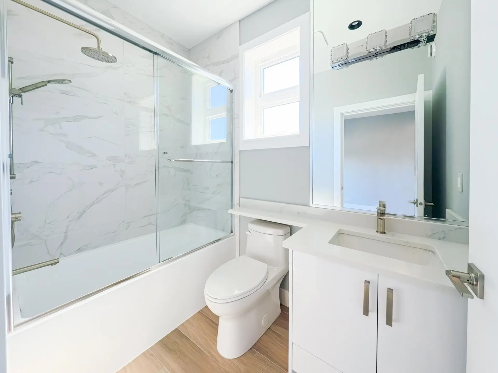 #2 2557 W King Edward Avenue - Image 14