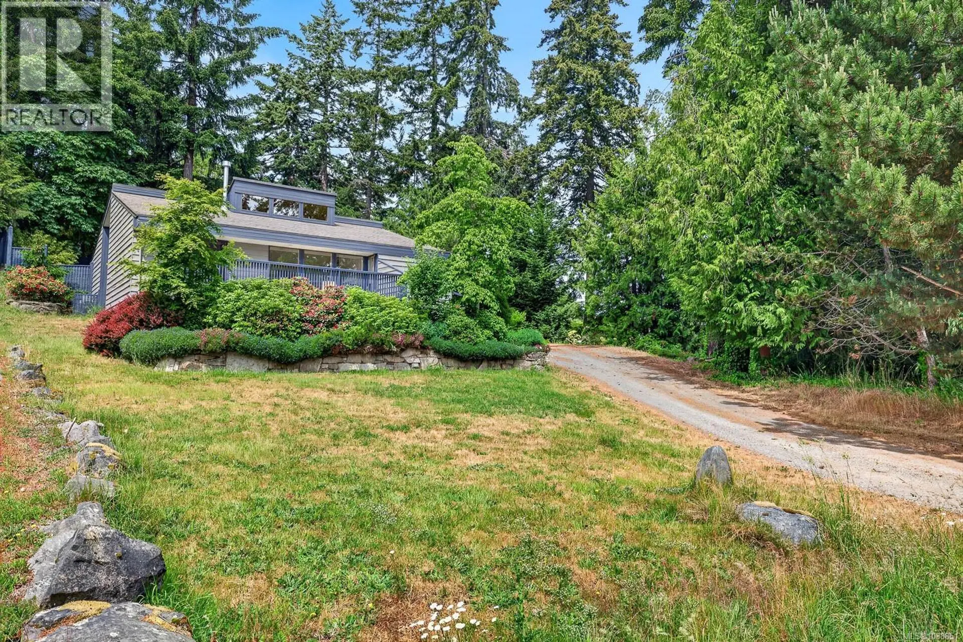 Property at 102 Village Terr, Salt Spring, BC