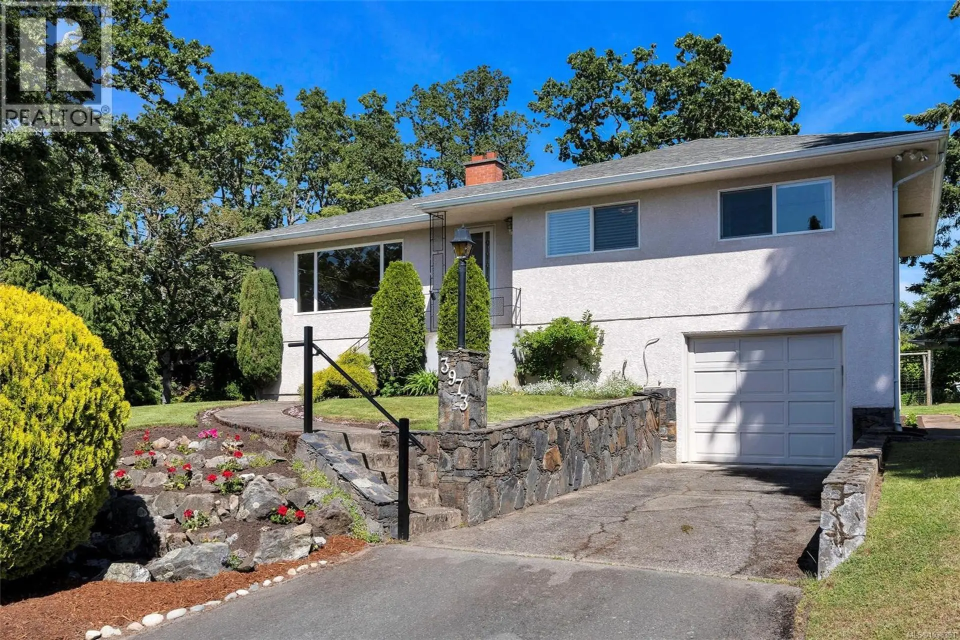 Property at 3973 Livingstone Ave S, Saanich, BC