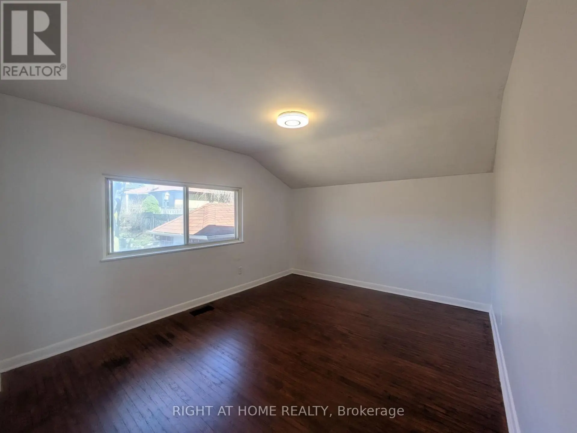 740 STONE STREET - Image 13