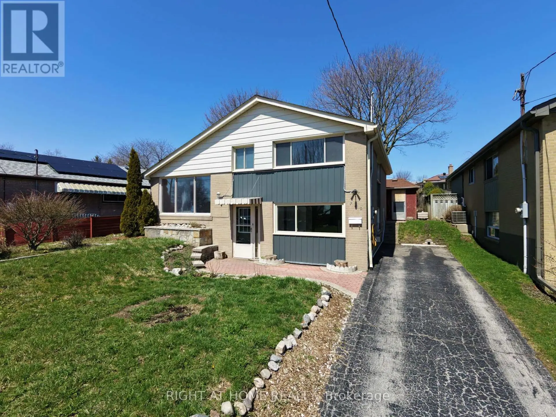 740 STONE STREET - Image 2