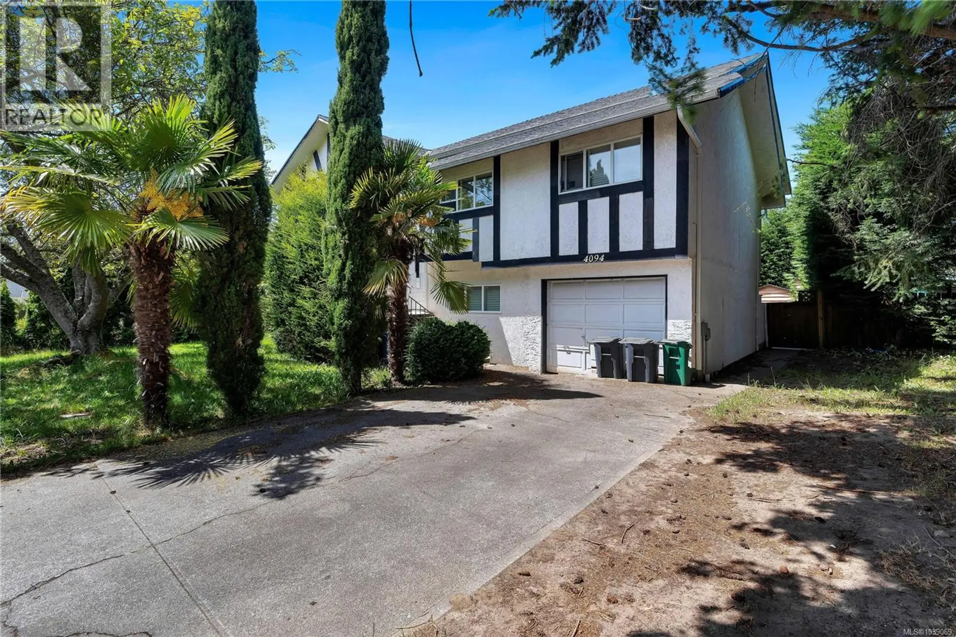 Property at 4094 Dawnview Cres, Saanich, BC