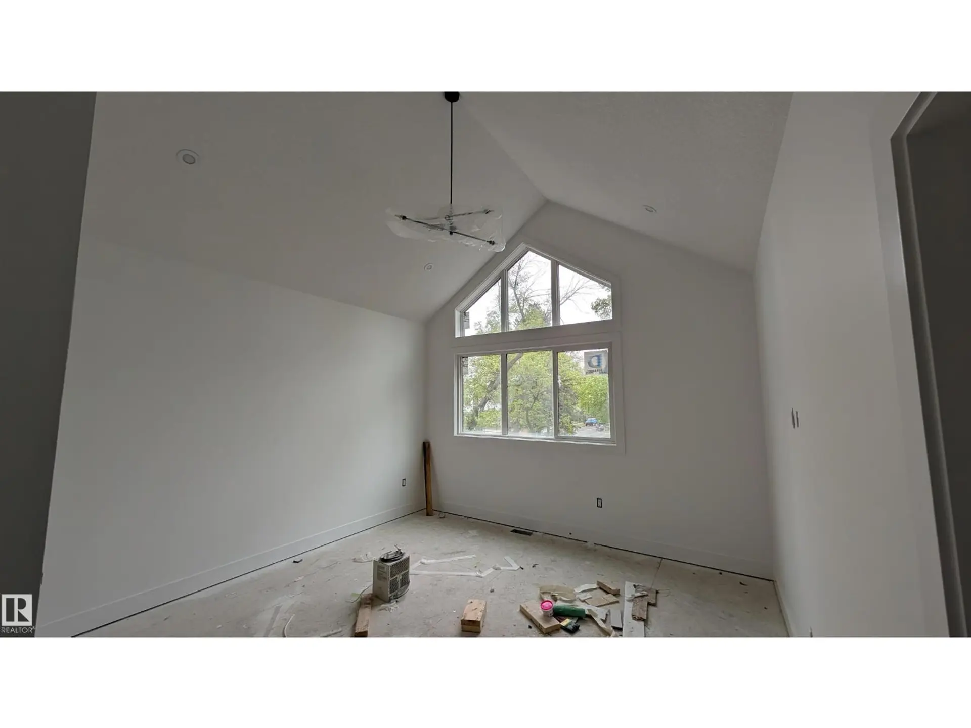 14706 103 AV NW NW - Image 8
