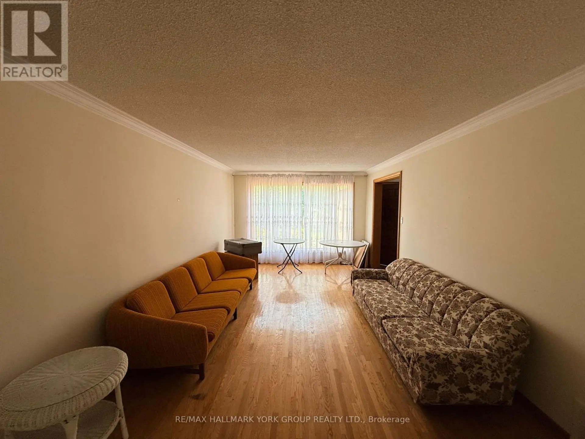 75 SPRUCE AVENUE - Image 5