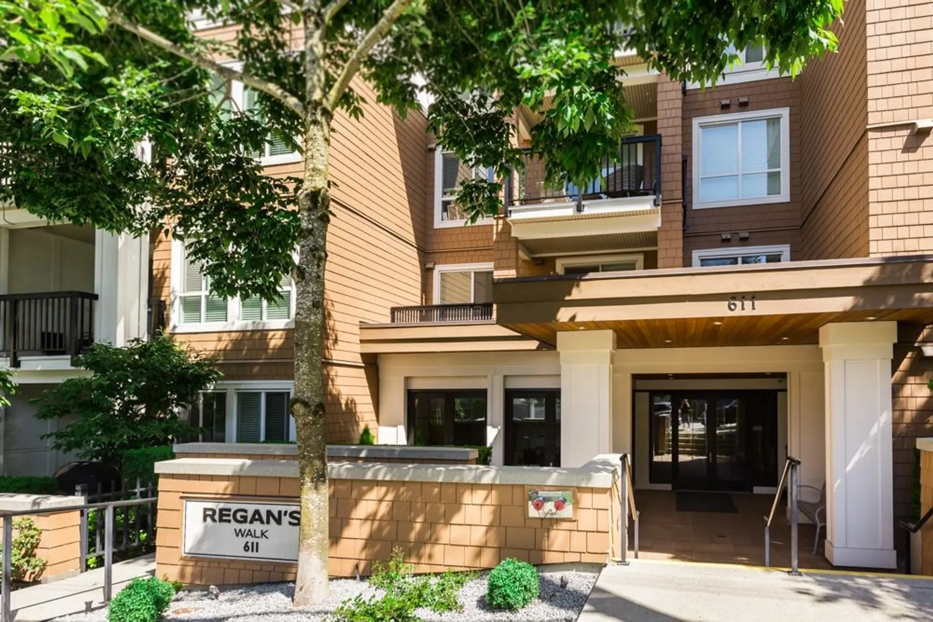 #102 611 Regan Avenue - Image 2