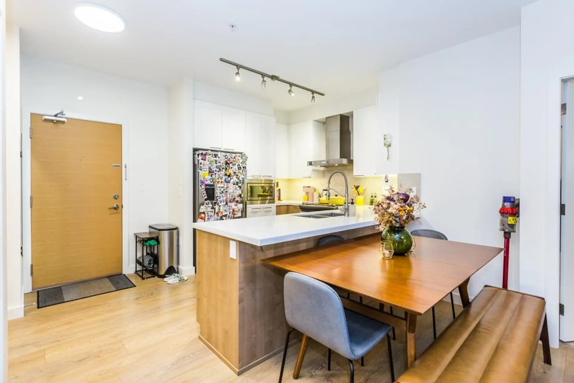 #102 611 Regan Avenue - Image 7