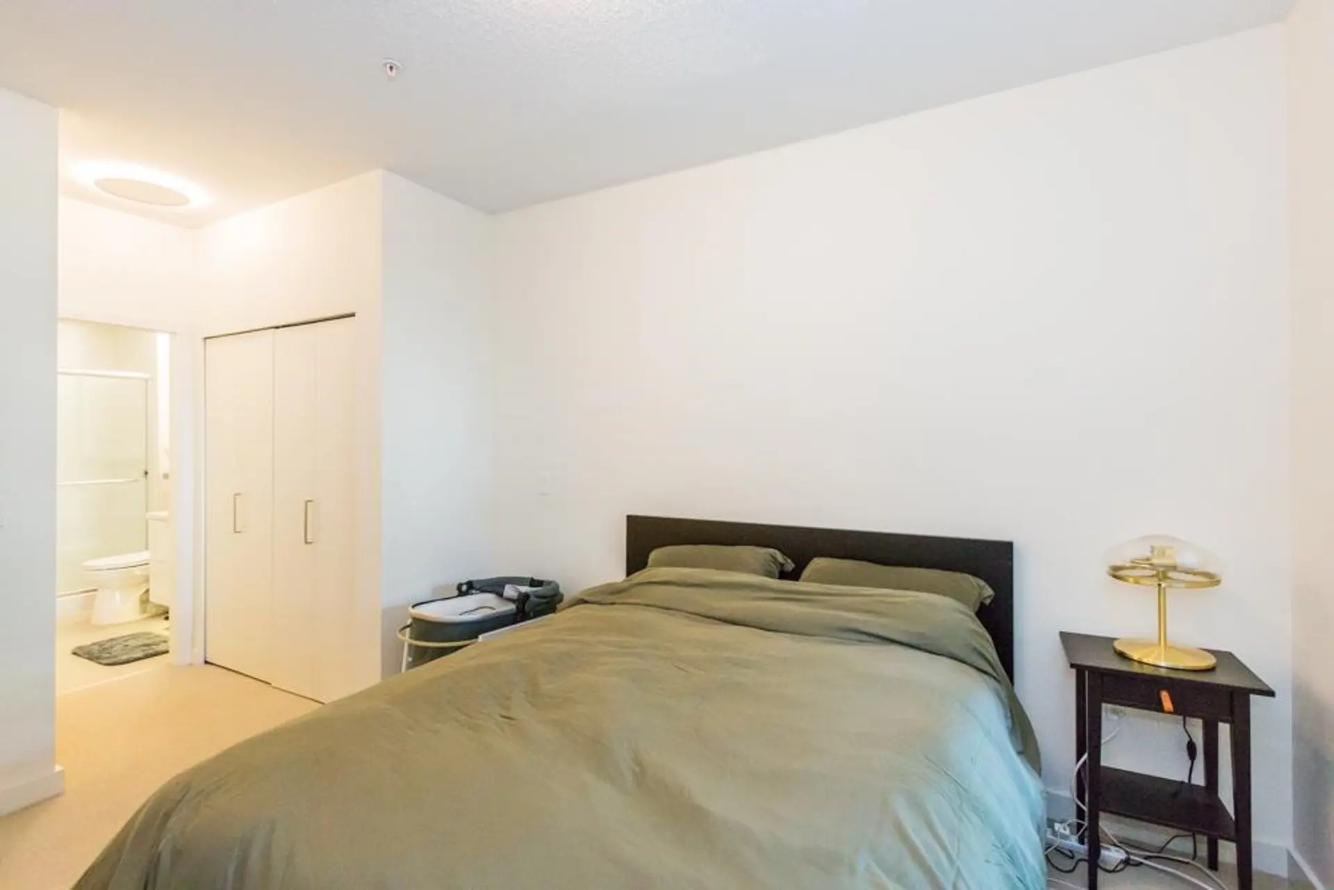 #102 611 Regan Avenue - Image 11