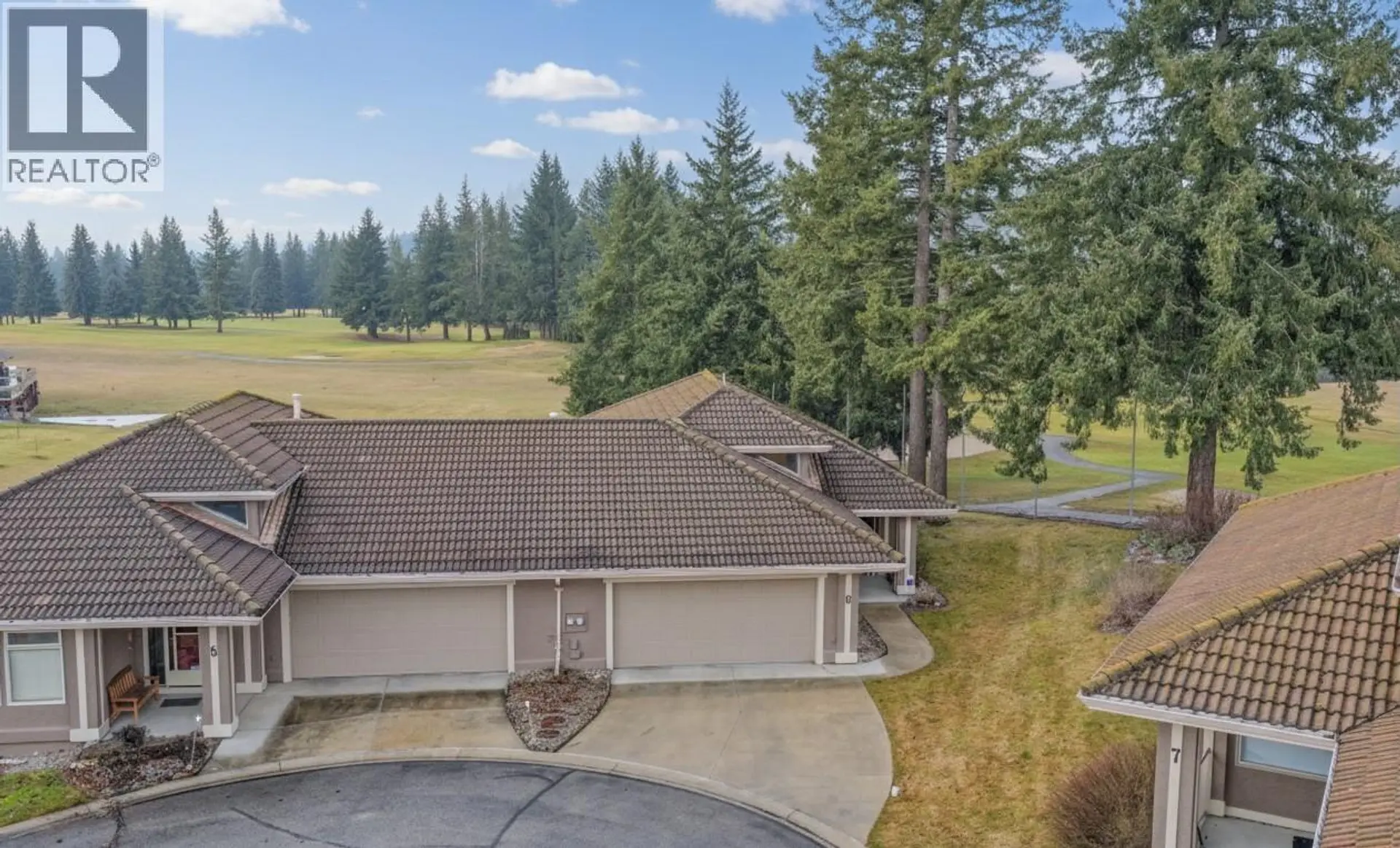 Property at #6 2550 Golf Course Drive, Blind Bay, BC
