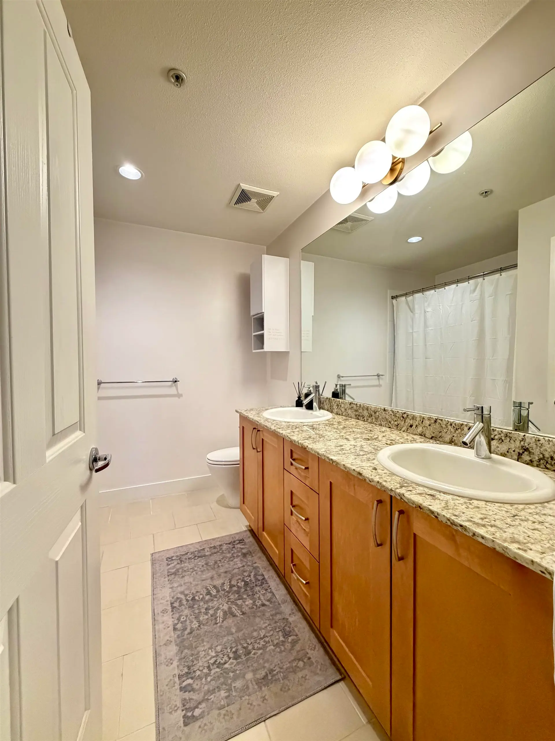 #318 1111 E 27th Street - Image 6