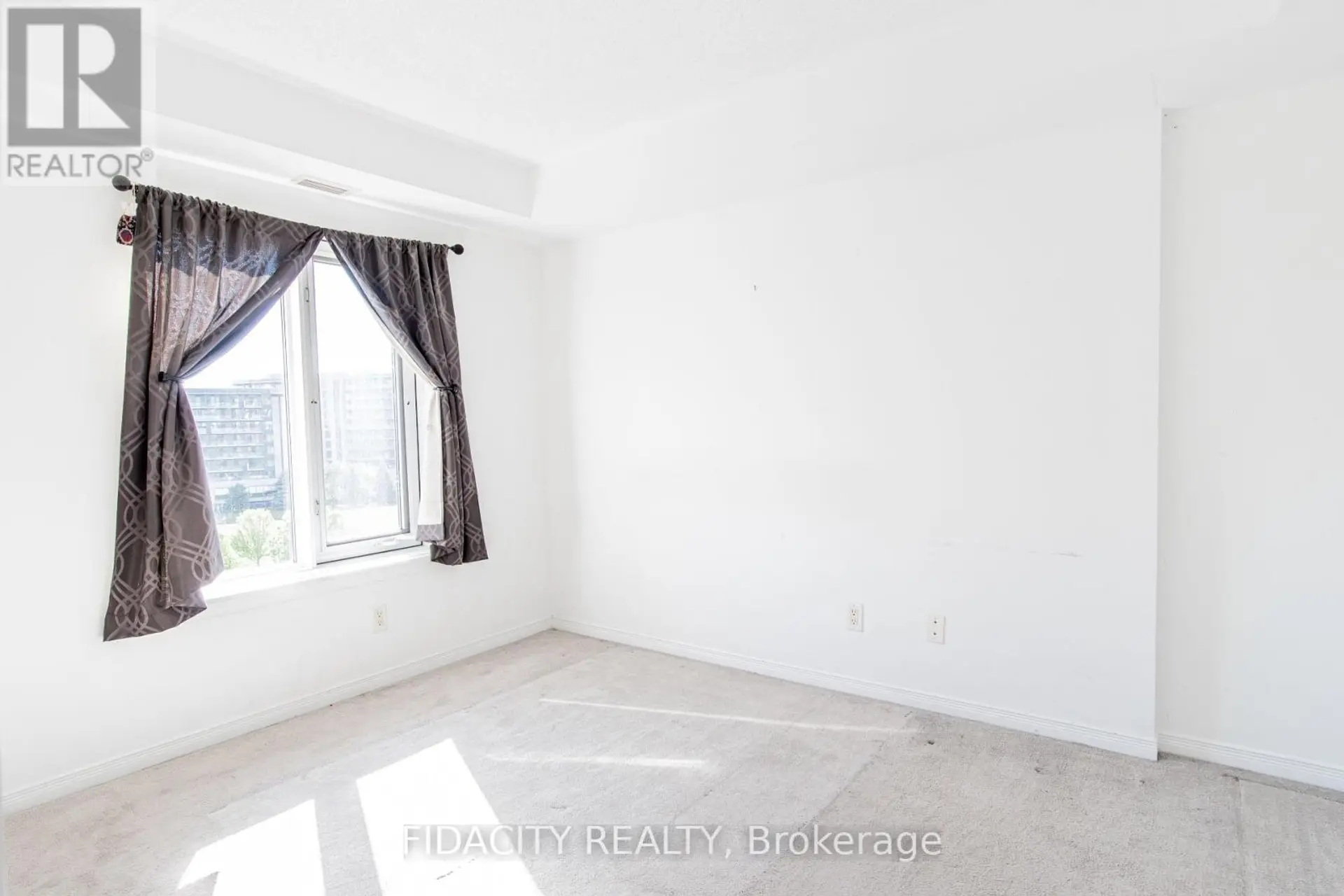 #7N 310 CENTRAL PARK DRIVE - Image 8