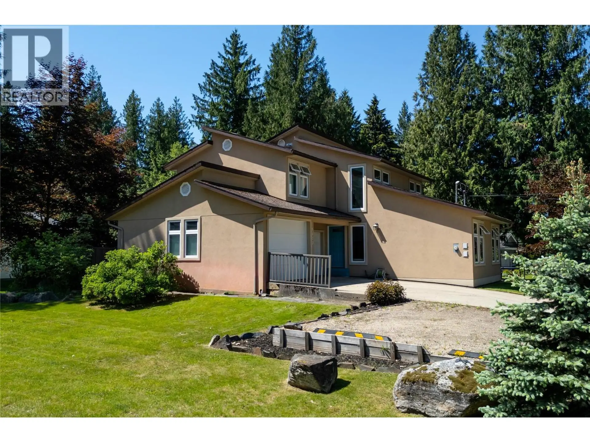 Property at 1473 Arrow Drive, Revelstoke, BC
