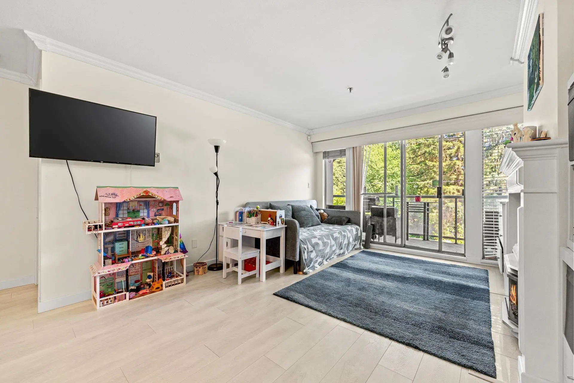 #312 1148 Westwood Street - Image 5