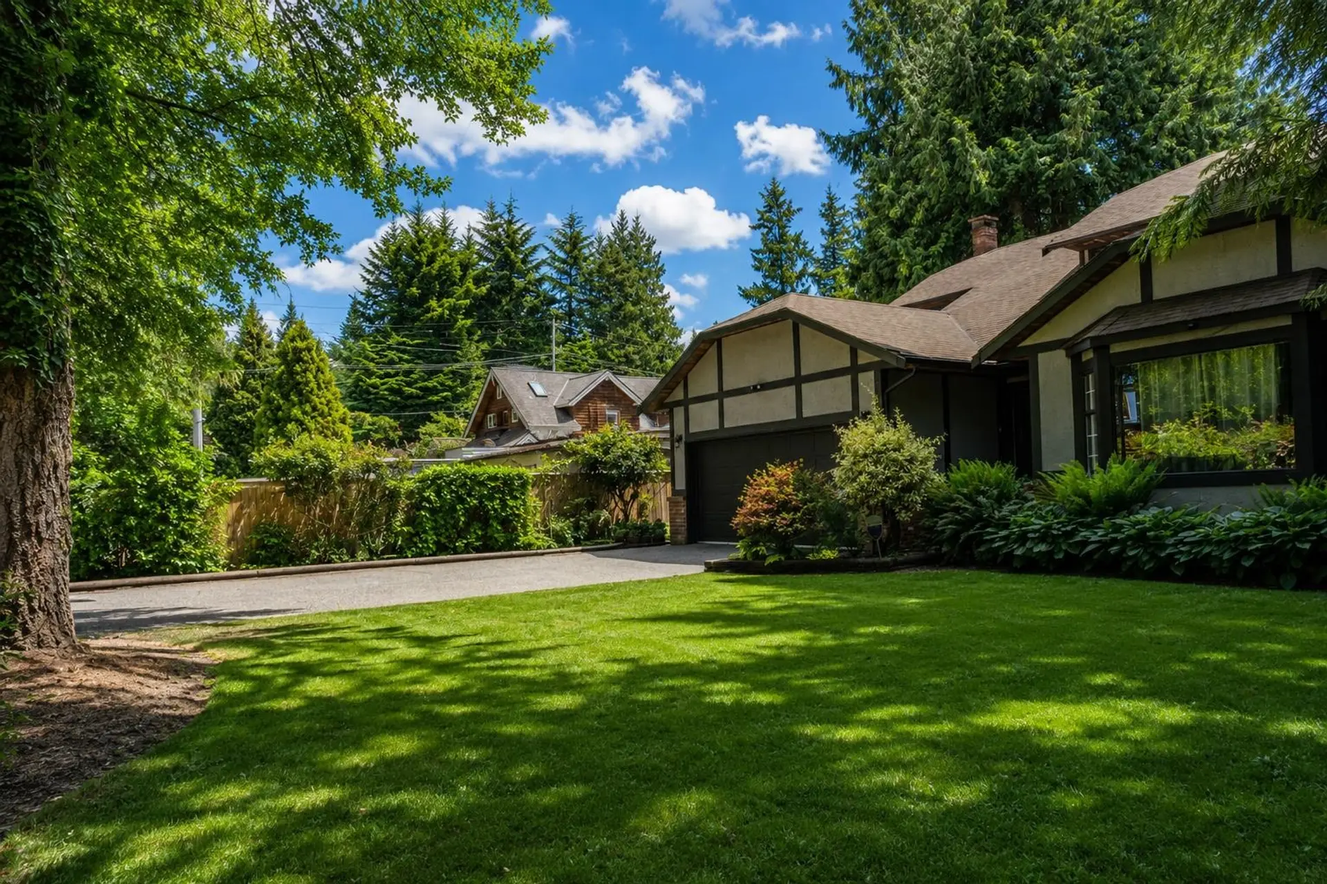 820 Seymour Boulevard - Image 2