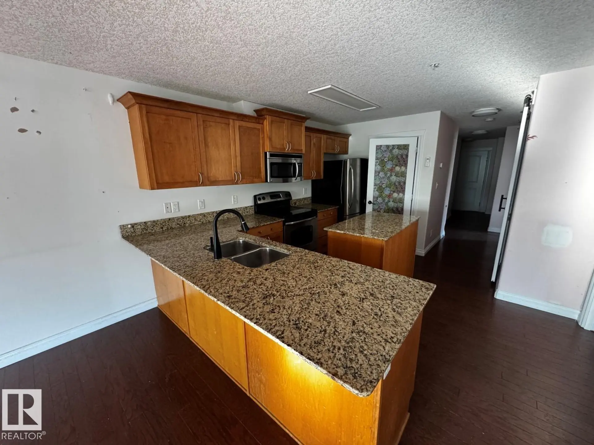 #301 10235 116 ST NW - Image 4