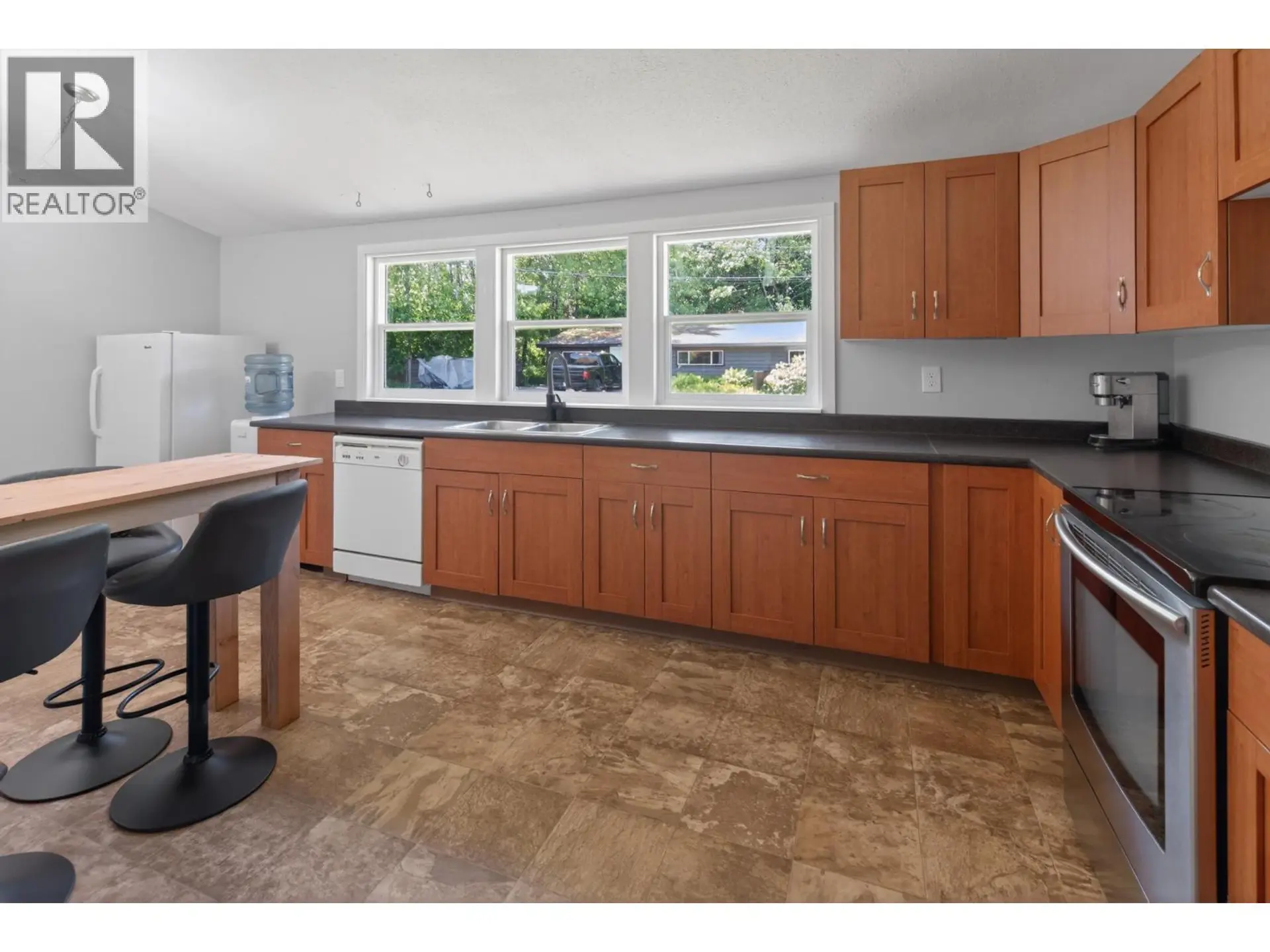 4 DRAKE STREET - Image 13