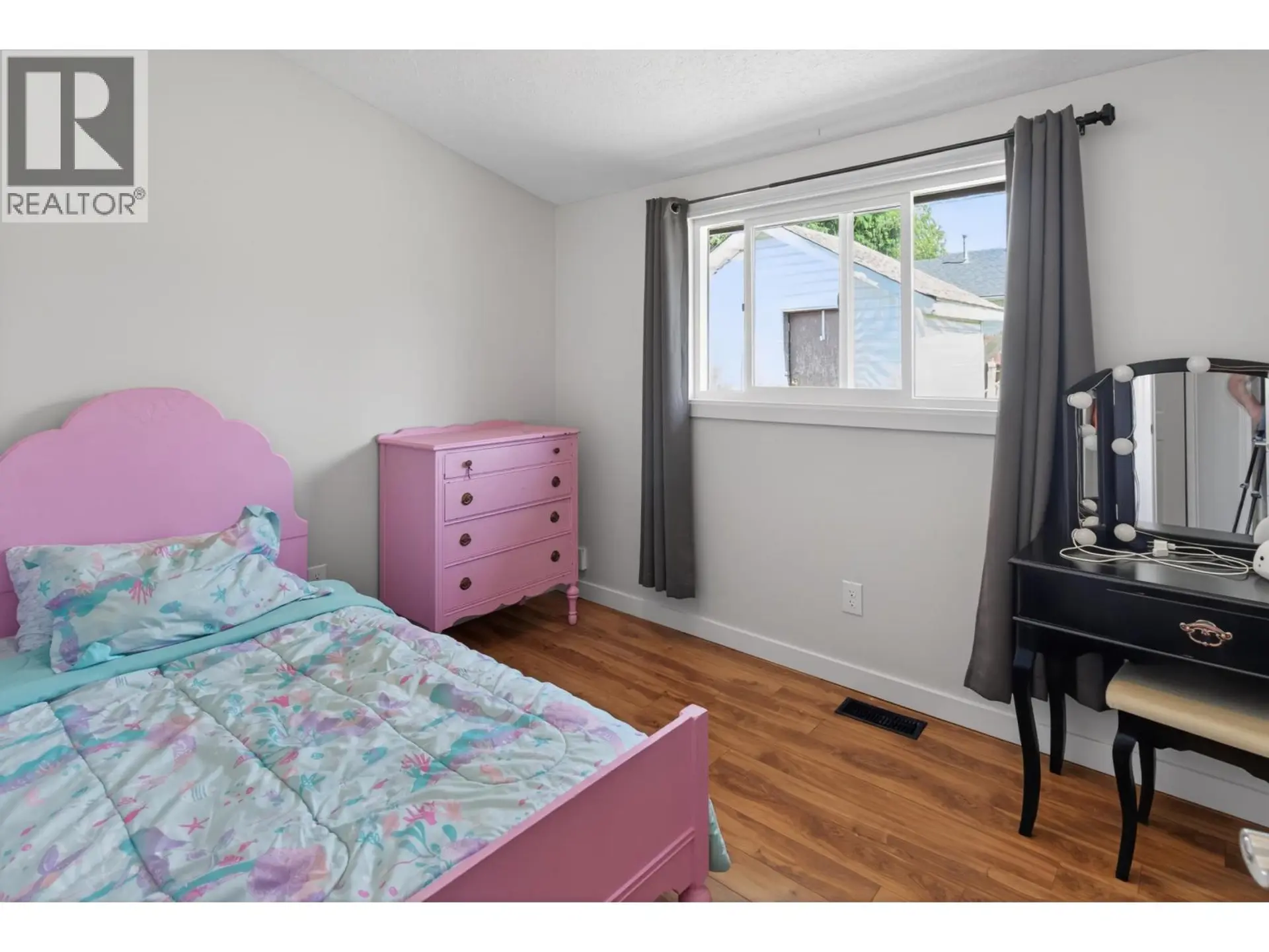 4 DRAKE STREET - Image 17