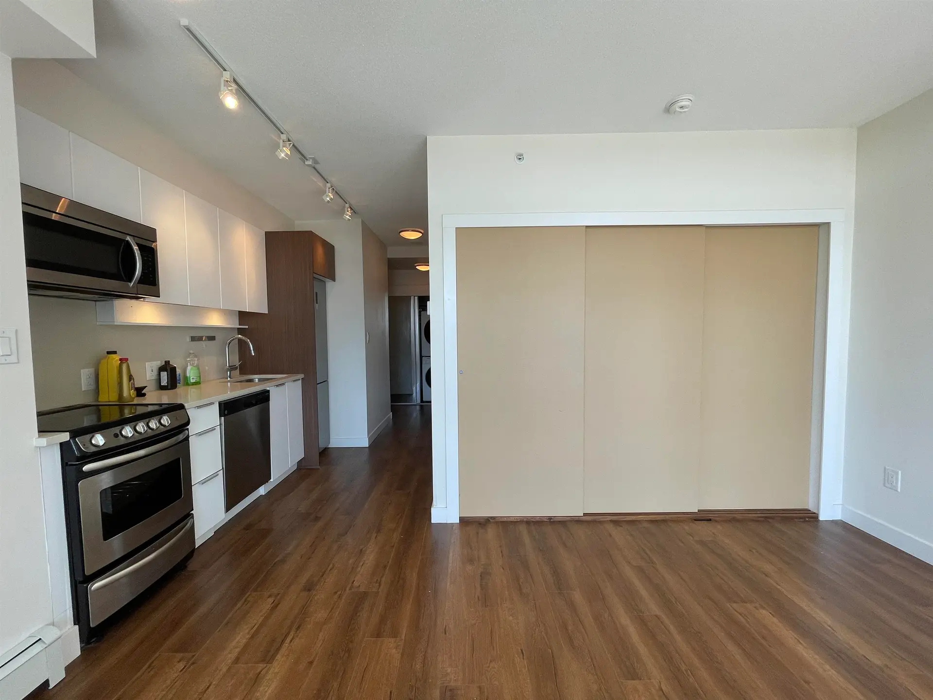 #1507 13308 Central Avenue - Image 15