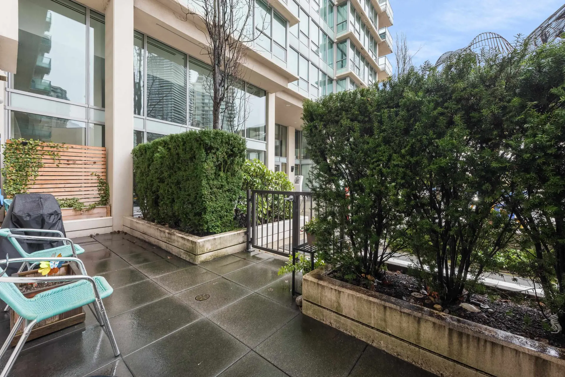 #103 2232 Douglas Road - Image 10