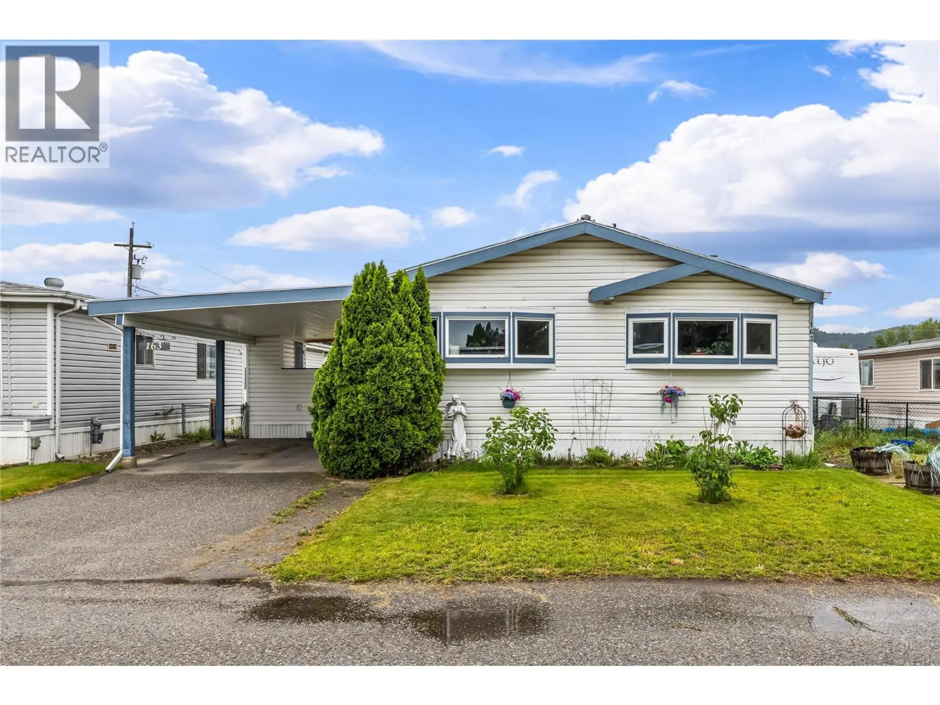 Property at #163 715 Beaver Lake Close, Kelowna, BC