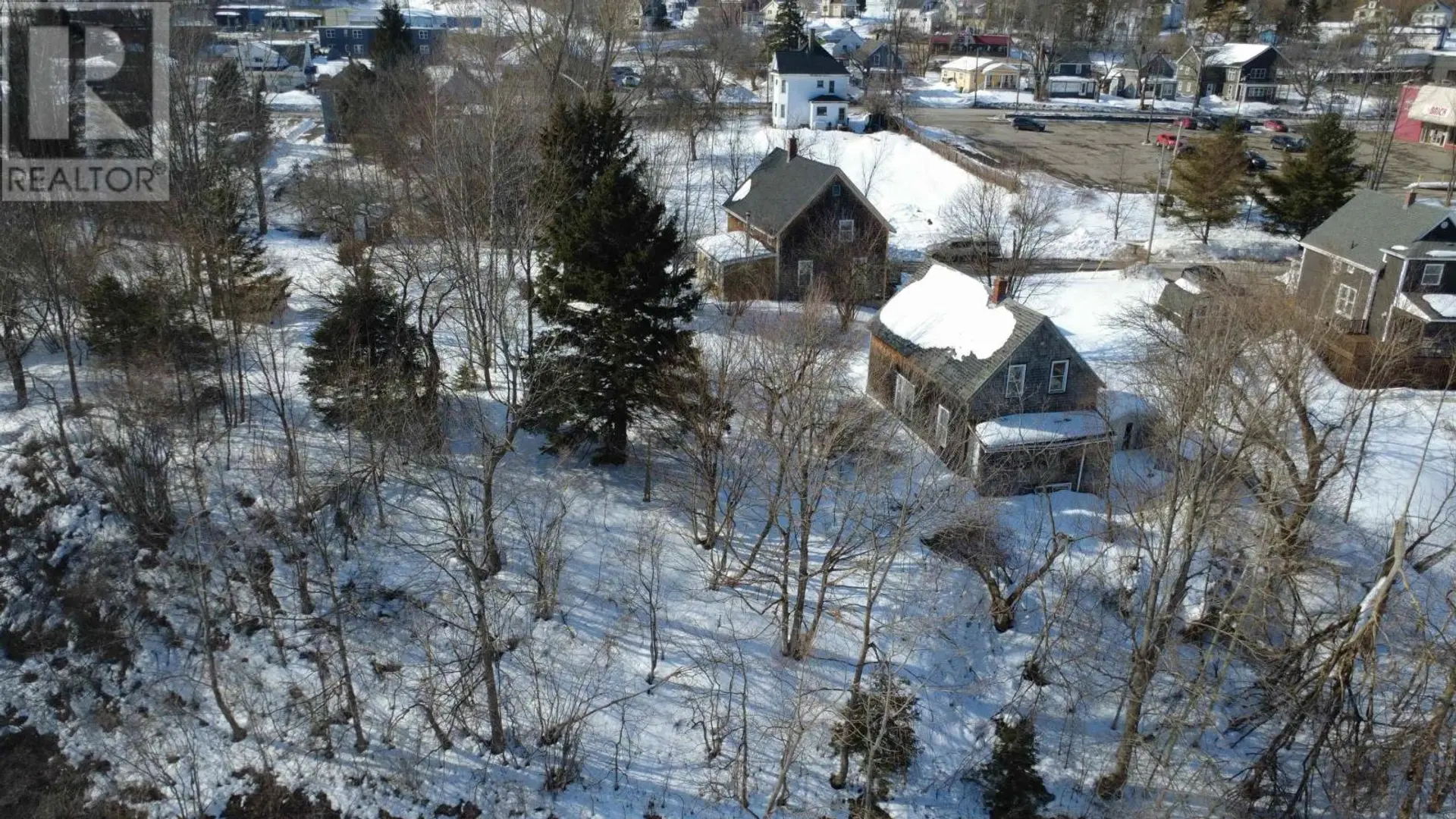 84 Warren Street - Image 15