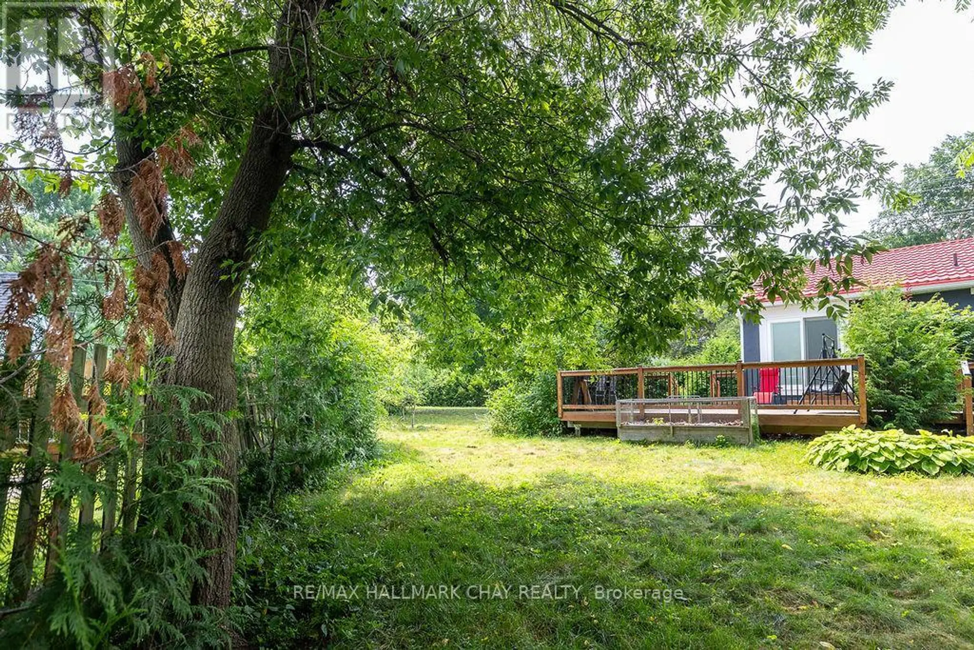 325 INNISFIL STREET - Image 8