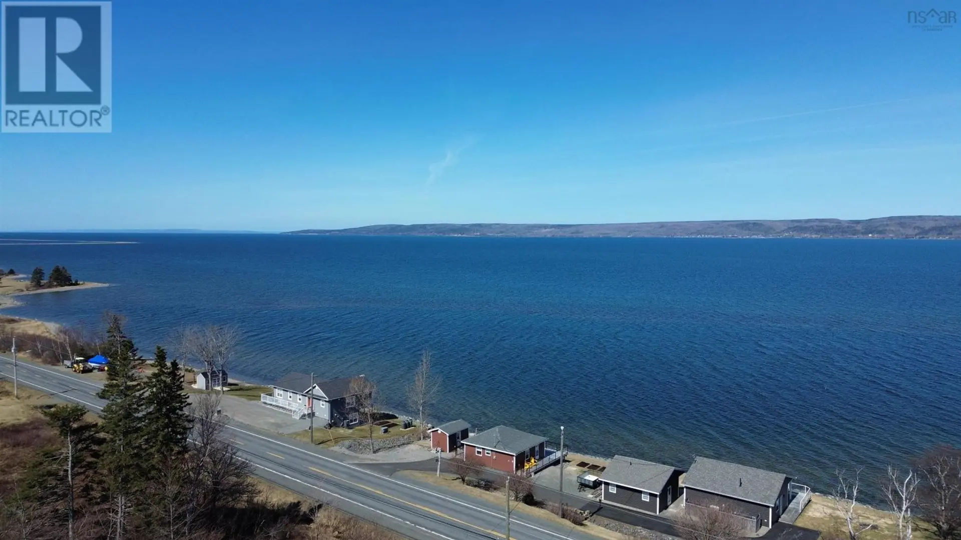7403 East Bay Highway - Image 14